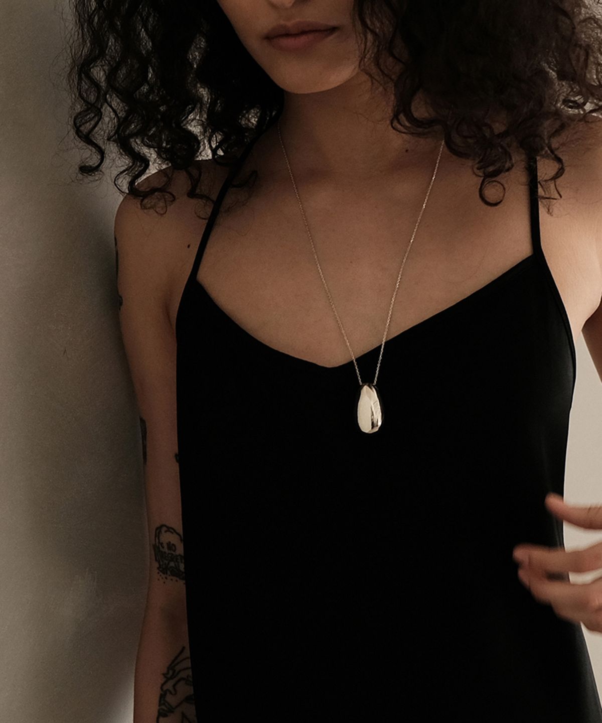 모헤르(MOHR) Lune Necklace (유광) - Large Scale