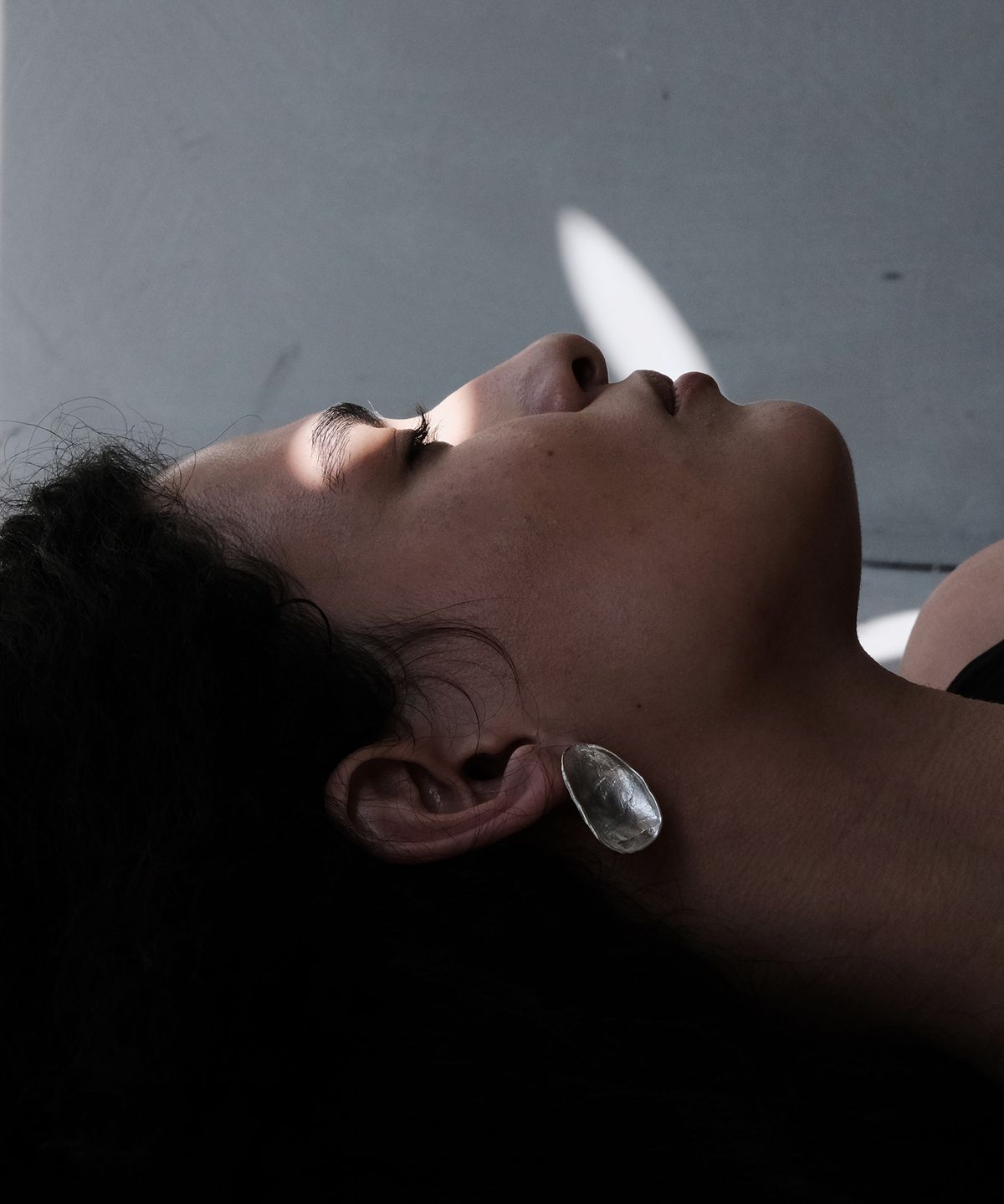 모헤르(MOHR) Molded Earrings (silver)