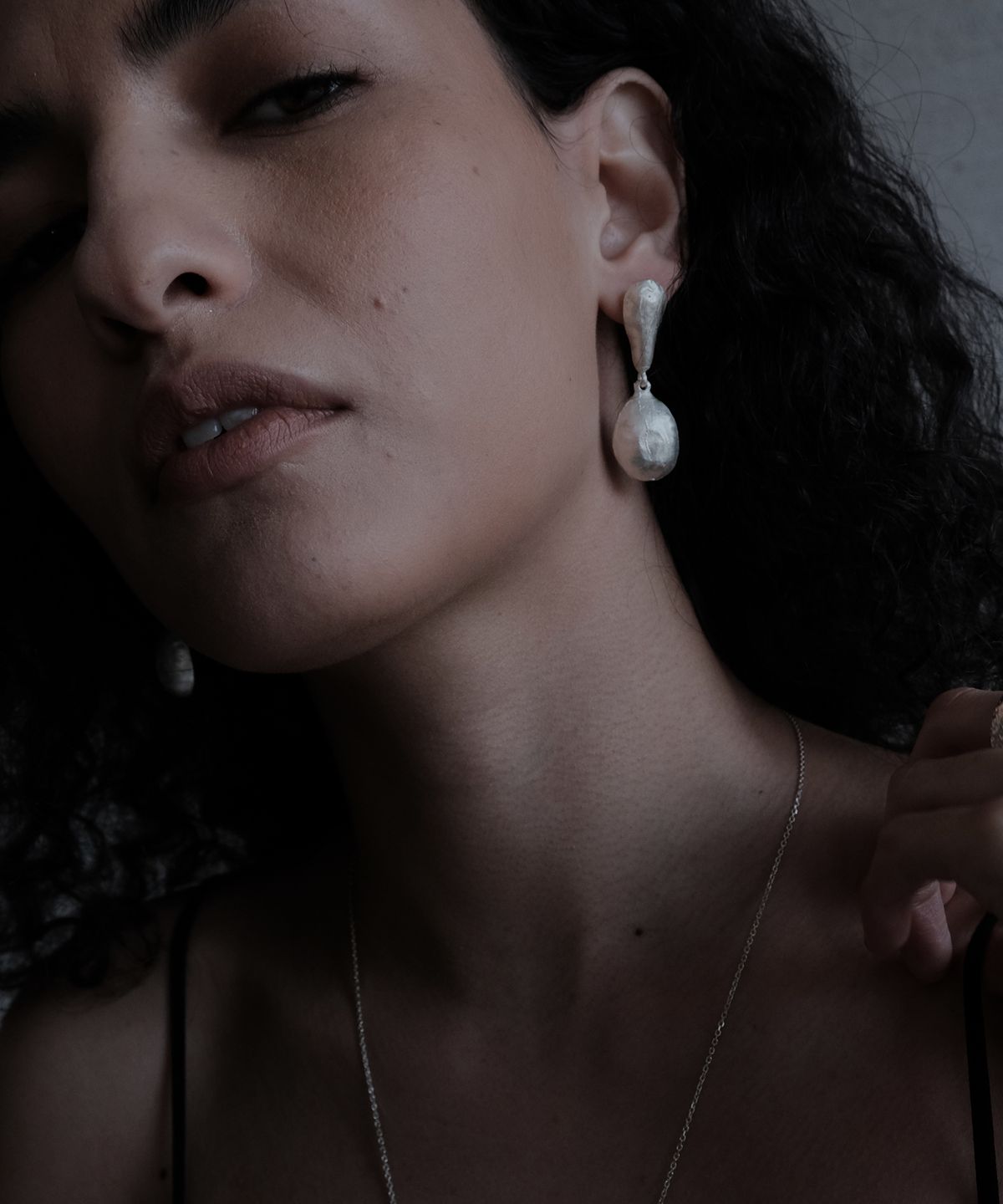 모헤르(MOHR) Vessel Earrings