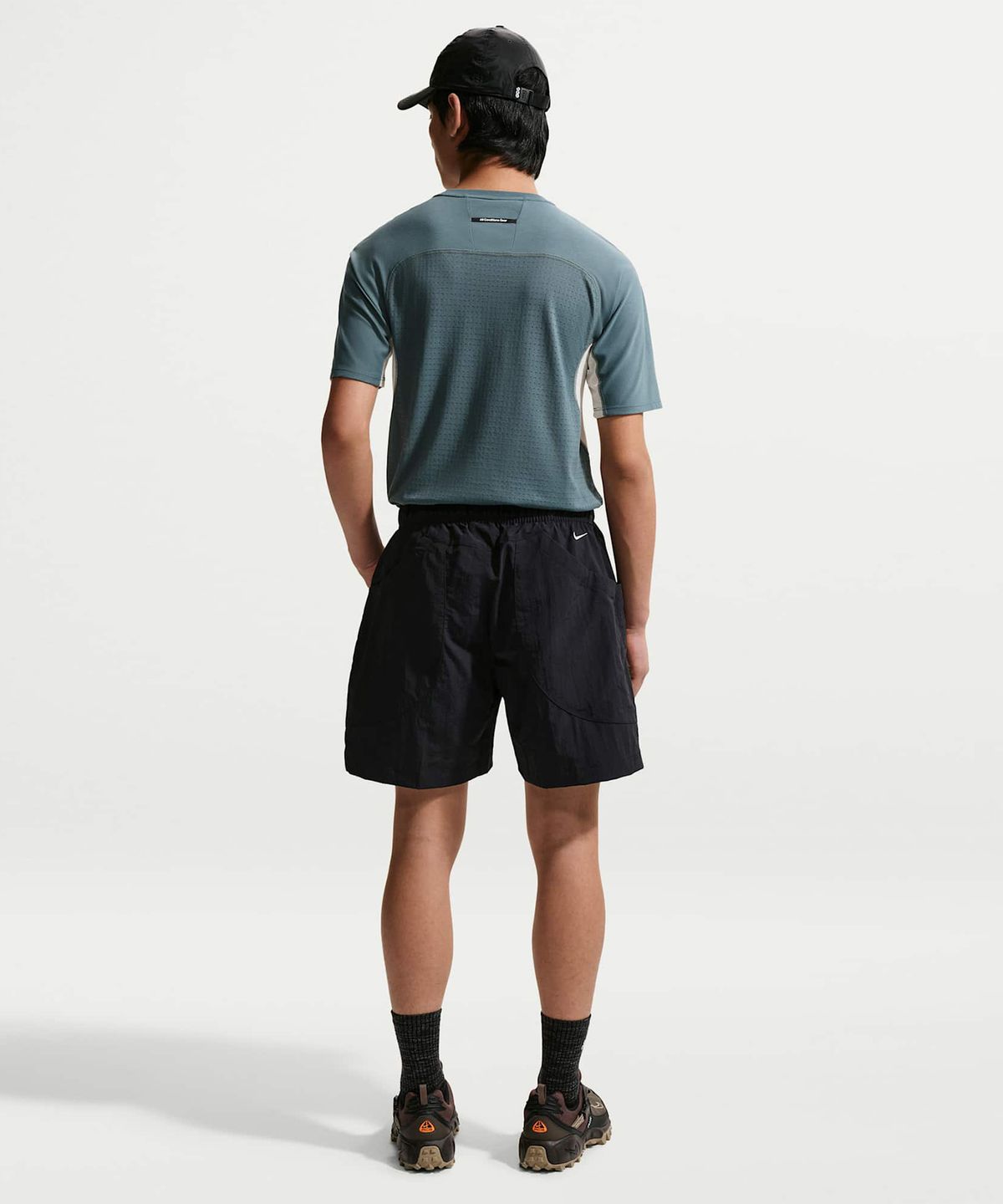 나이키(NIKE) ACG 돌로미티 쇼츠 M - 블랙:서밋 화이트 / IF0894-010