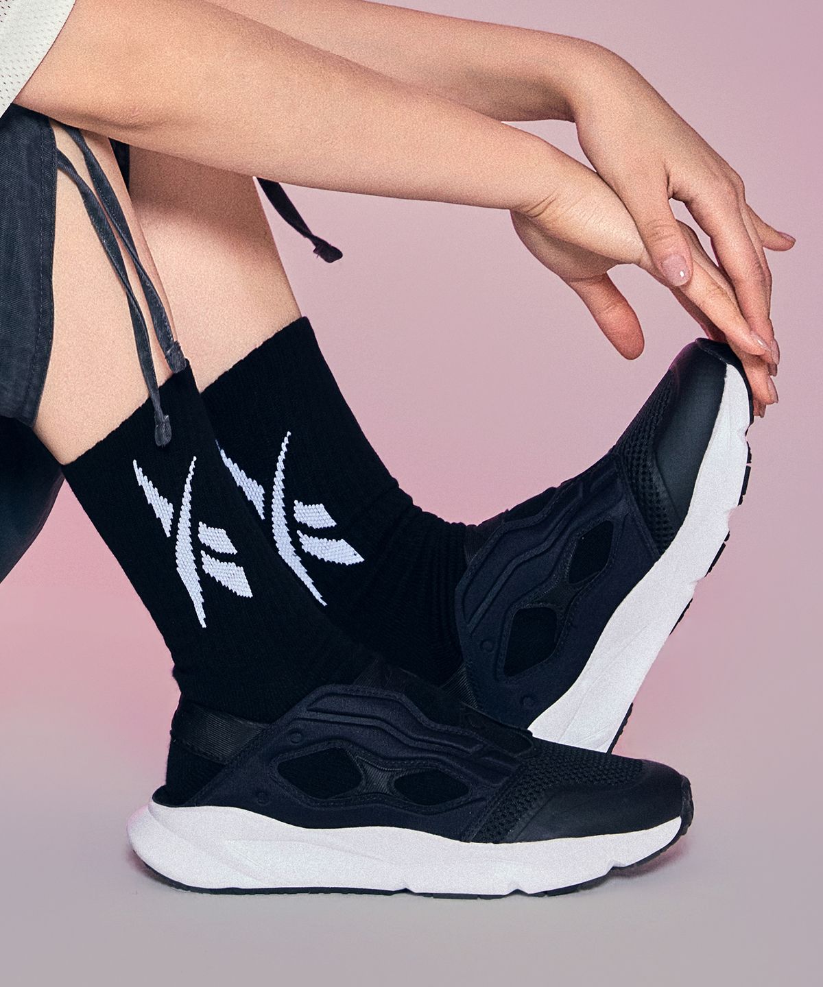 리복(REEBOK) 퓨리라이트 슬립온 - 블랙 / 100267291
