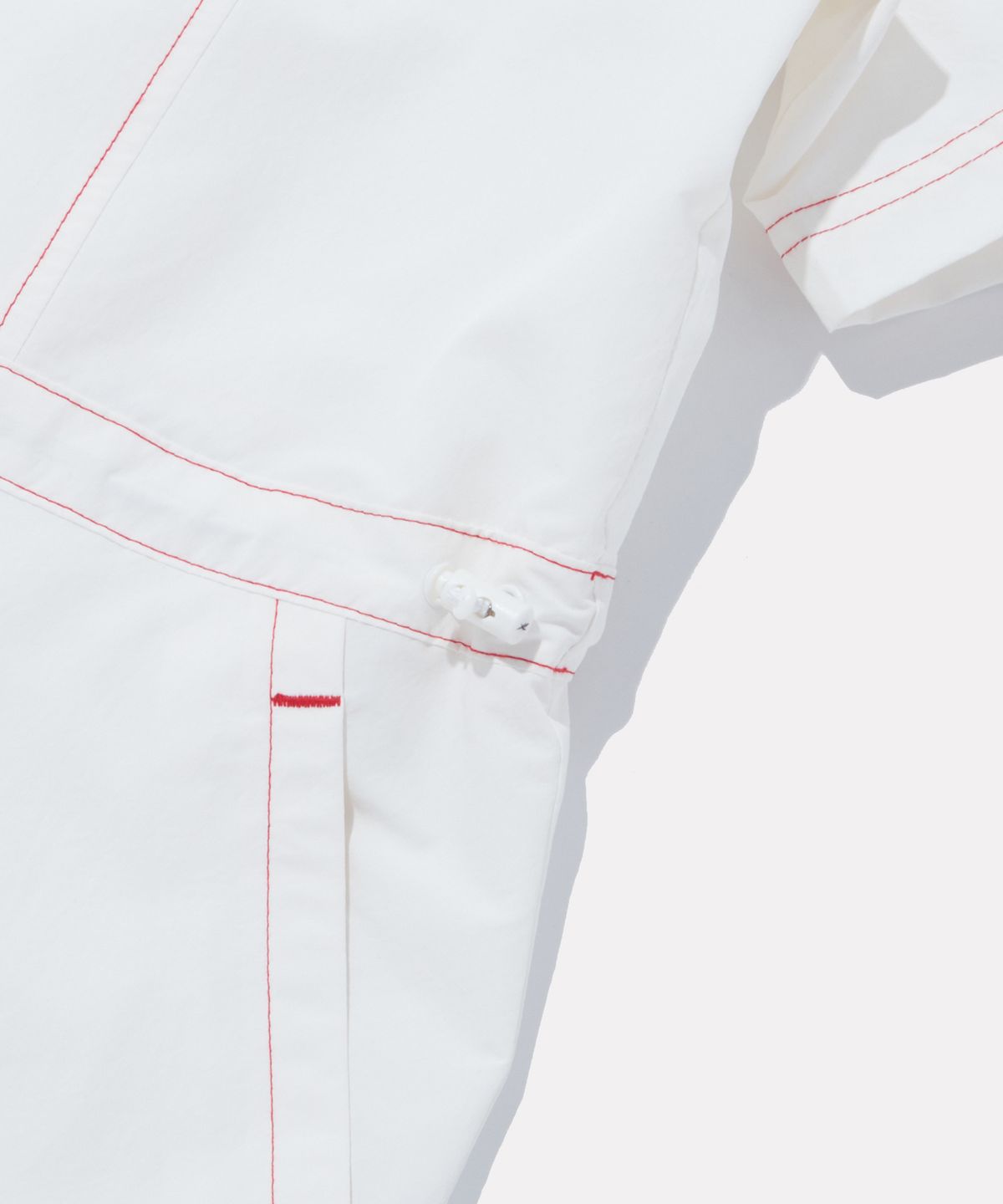 리복(REEBOK) 스티치 파이핑 아노락 원피스 (W) - 오프 화이트