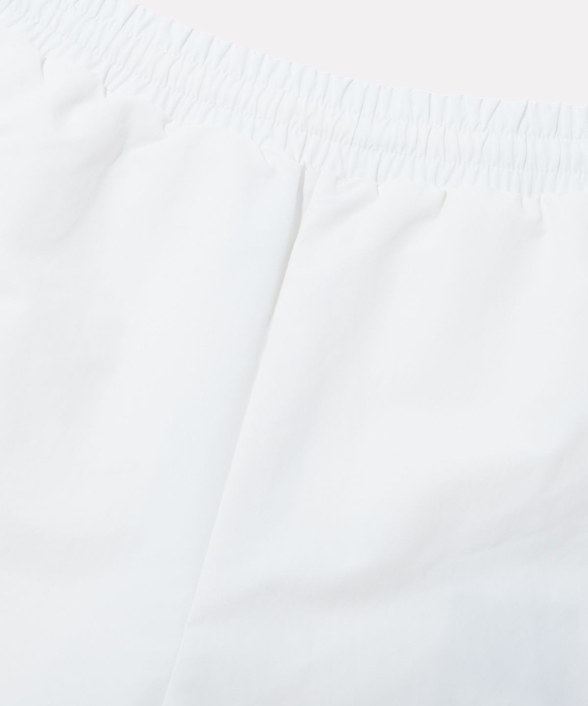 리복(REEBOK) DNA 컬러블록 쇼츠 - 화이트:네이비