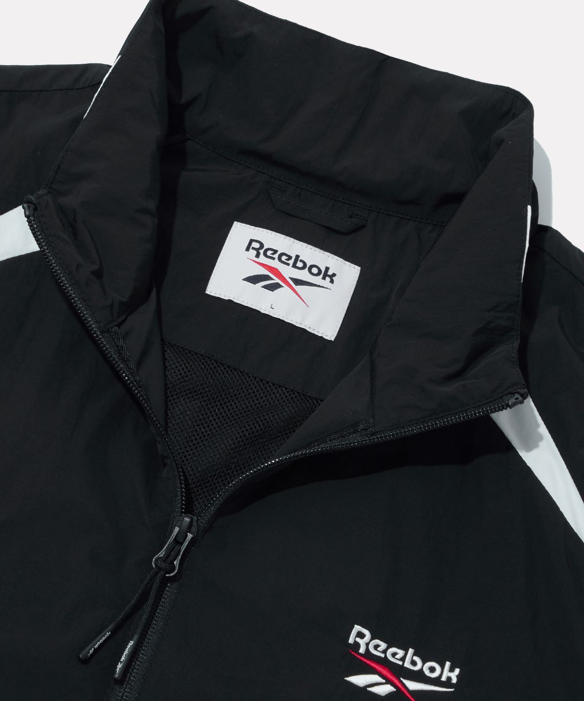 리복(REEBOK) 일립스 윈드브레이커 v26 - 블랙