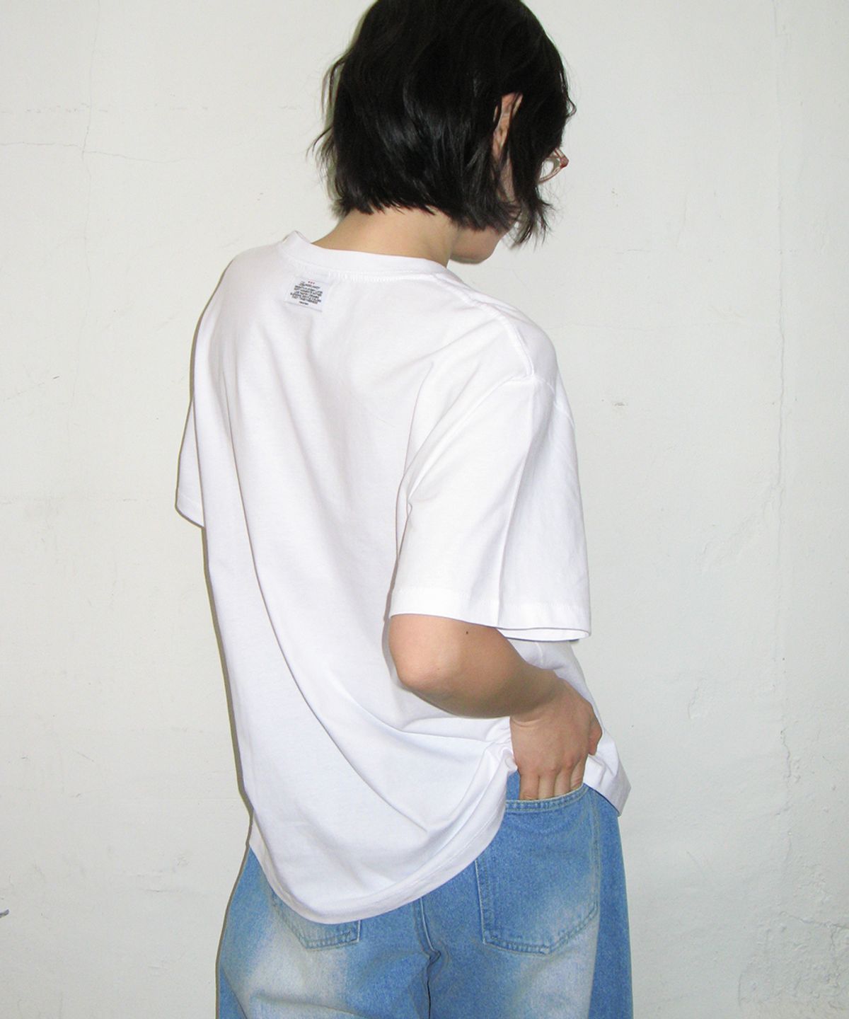 론론(RONRON) STRAWBERRY CAKE BASIC FIT T SHIRT WHITE
