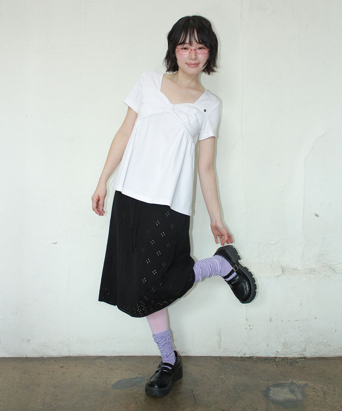 론론(RONRON) KNOT RIBBON A LINE T SHIRT WHITE