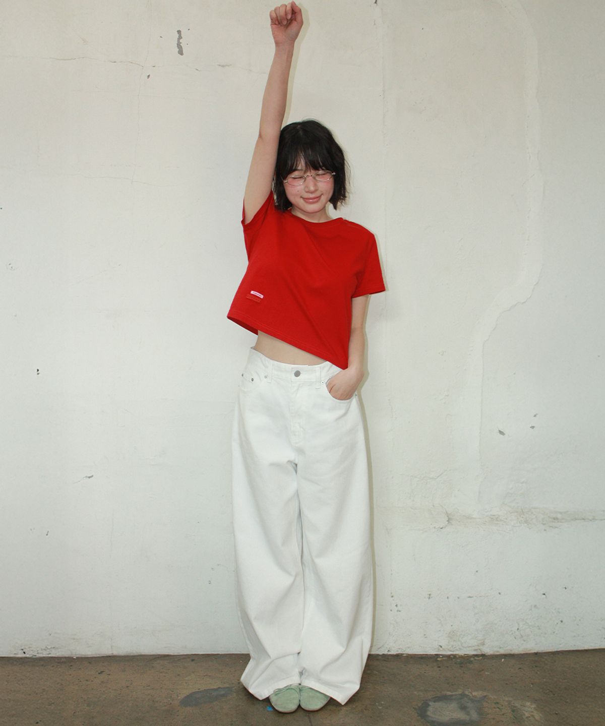론론(RONRON) MINI LABEL CROP SHORT SLEEVE RED