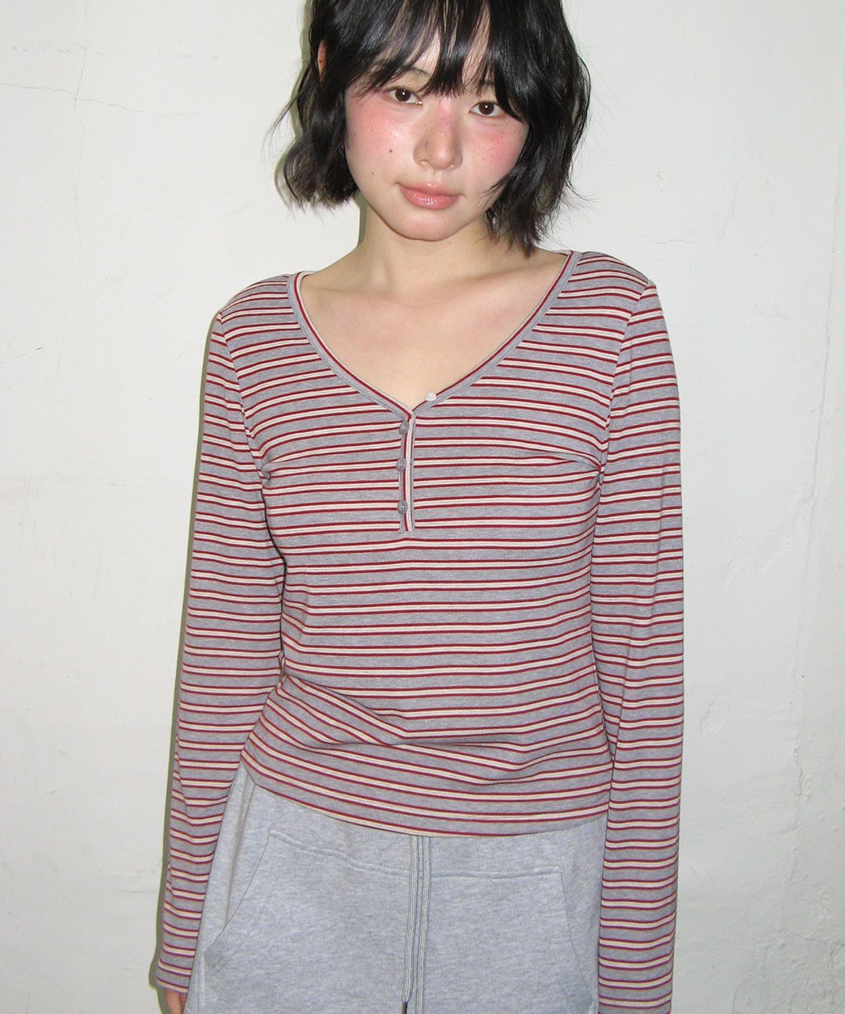 론론(RONRON) MULTI STRIPE V NECK LONG SLEEVE RED