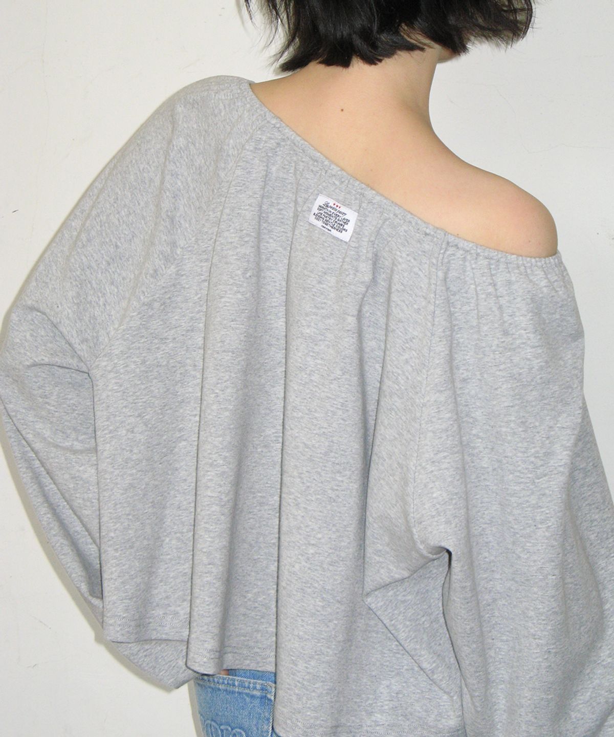 론론(RONRON) VOLUME SHIRRING BUTTON LONG SLEEVE GREY