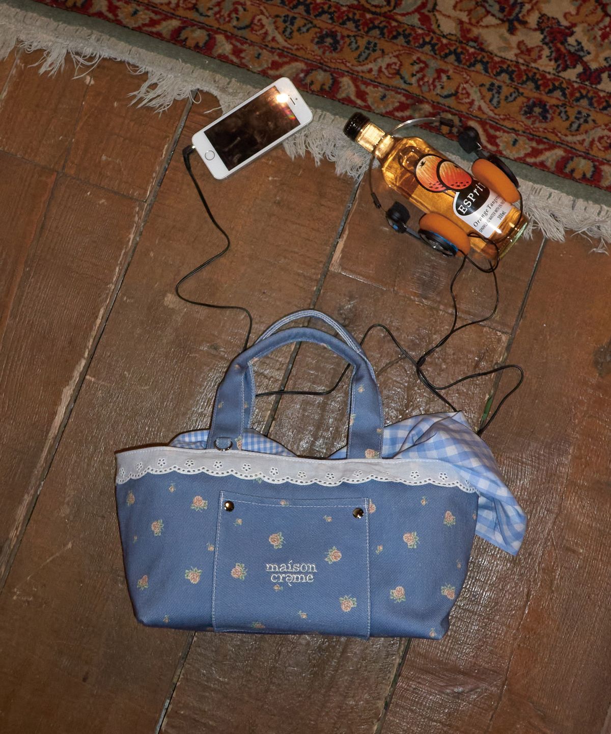 메종크렘(MAISON CREME) Floral lace Tote bag_Cloudy blue