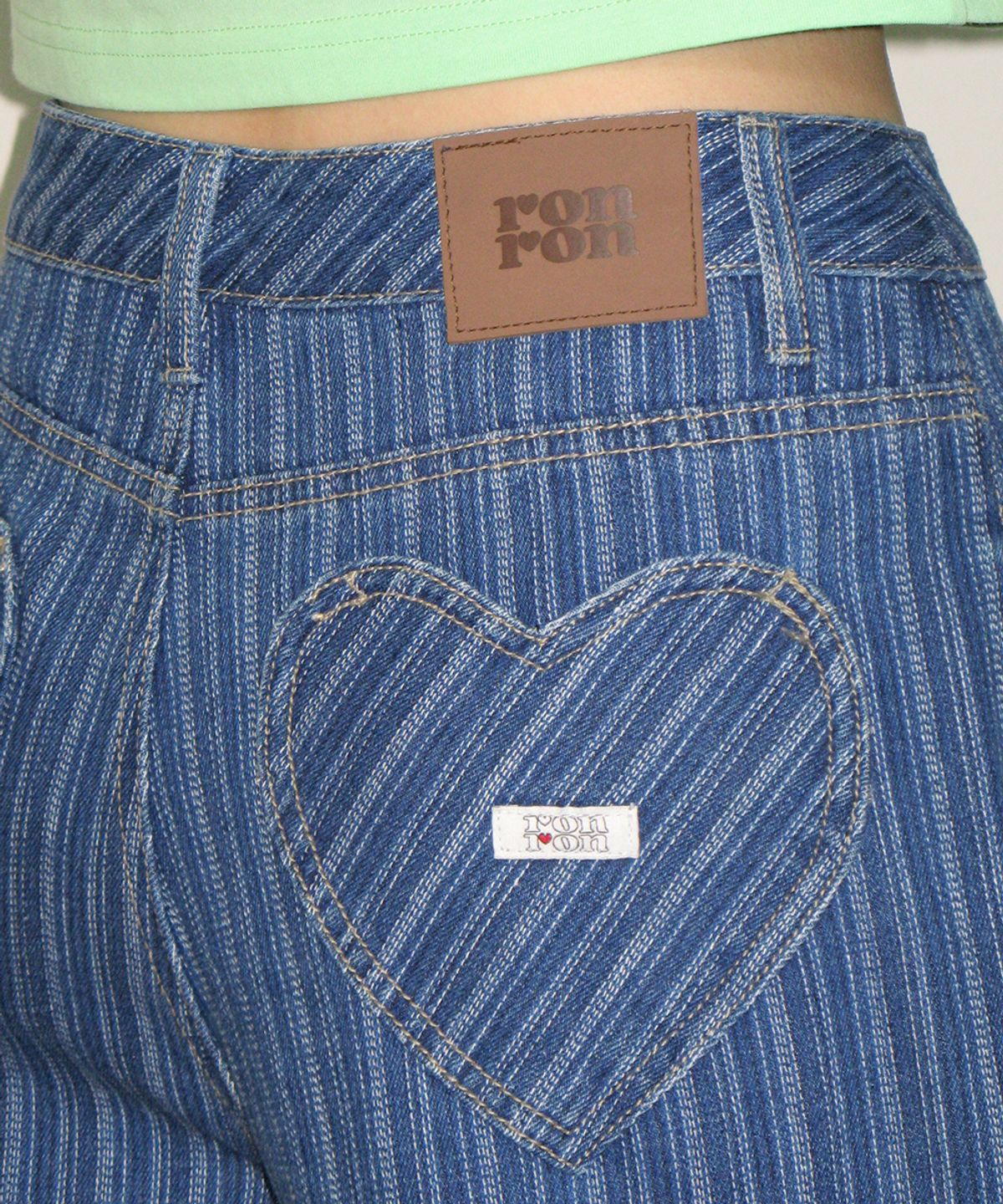 론론(RONRON) STRIPE DENIM WIDE PANTS MEDIUM BLUE