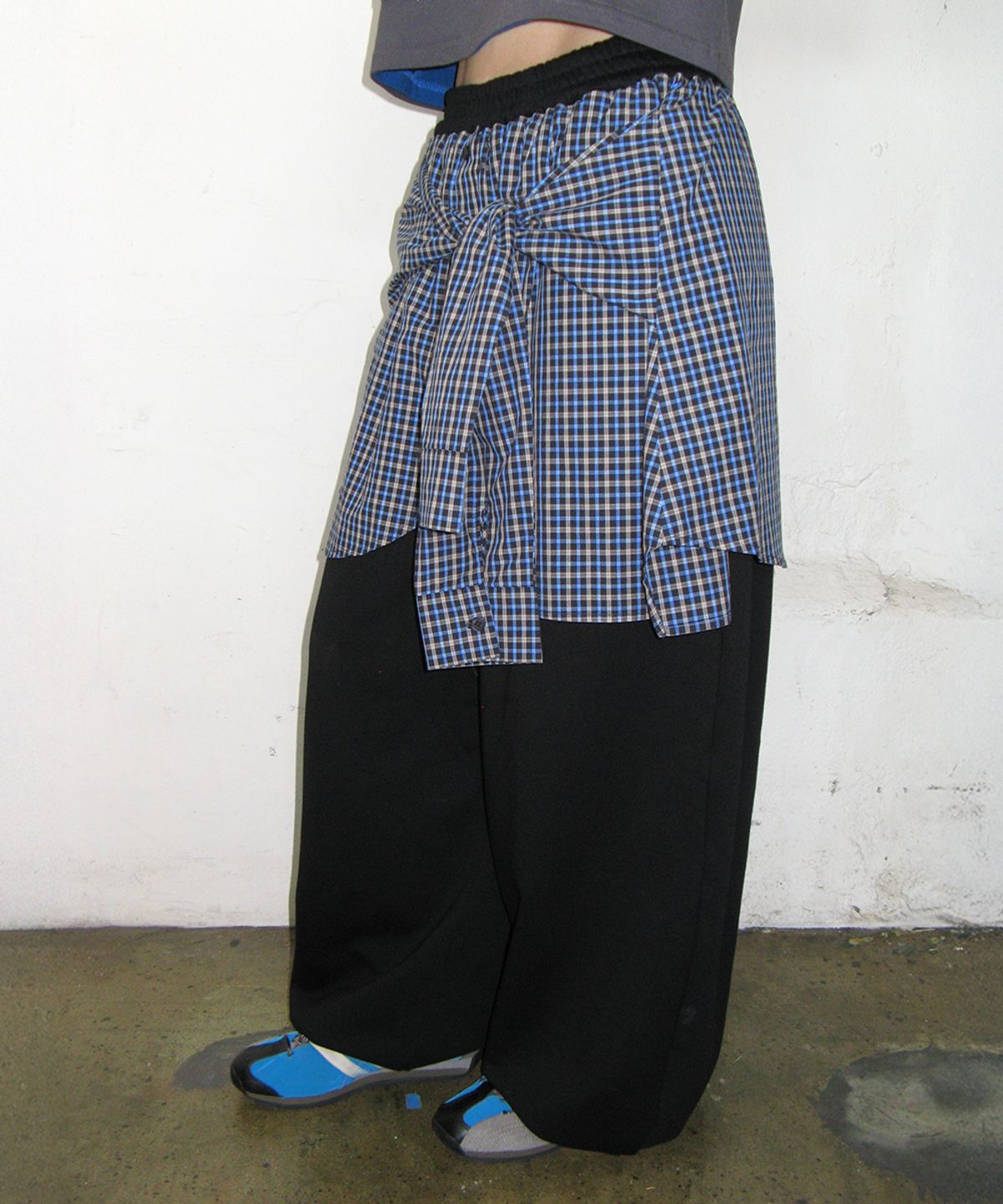 론론(RONRON) SHIRT LAYERED SWEAT PANTS BLACK