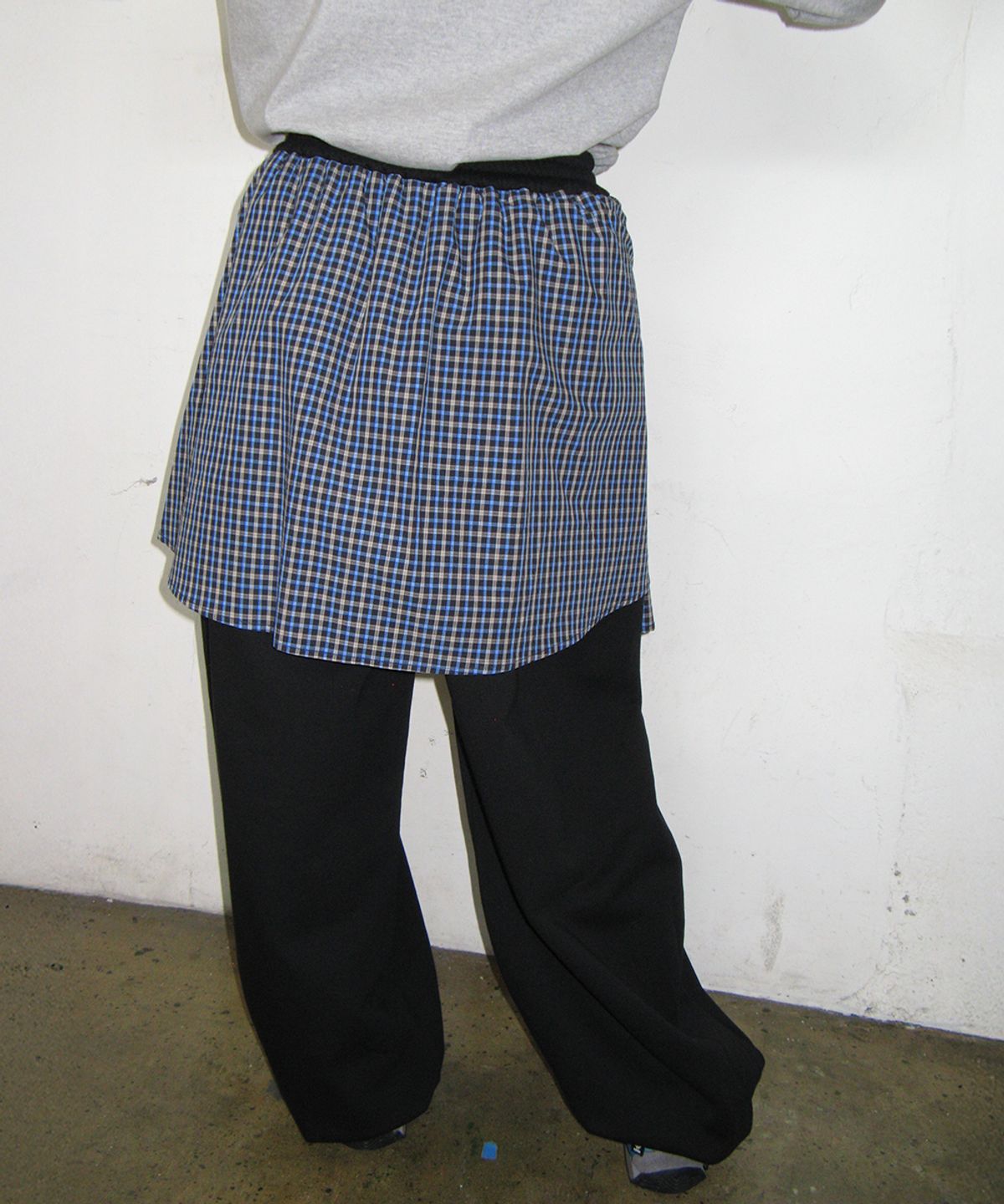 론론(RONRON) SHIRT LAYERED SWEAT PANTS BLACK