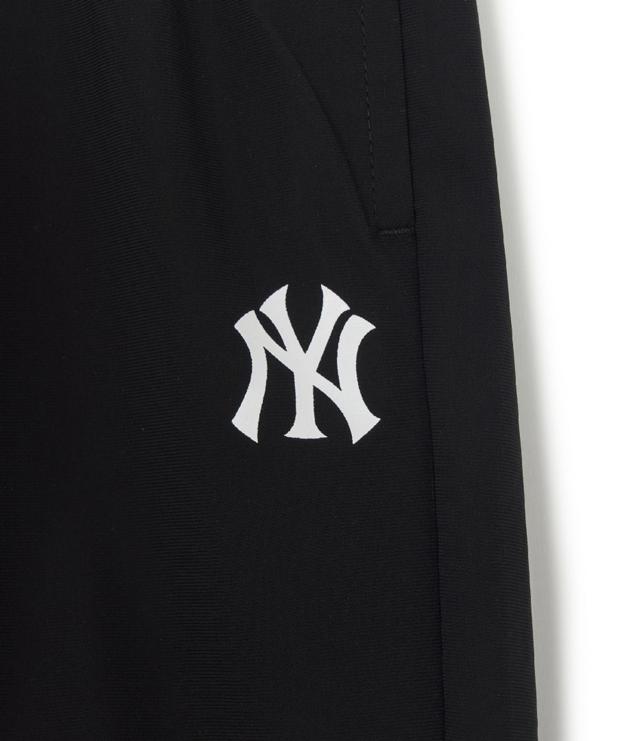 엠엘비 키즈(MLB KIDS) 스포티브 트리코트 메쉬배색 7부 팬츠 NY (Black)