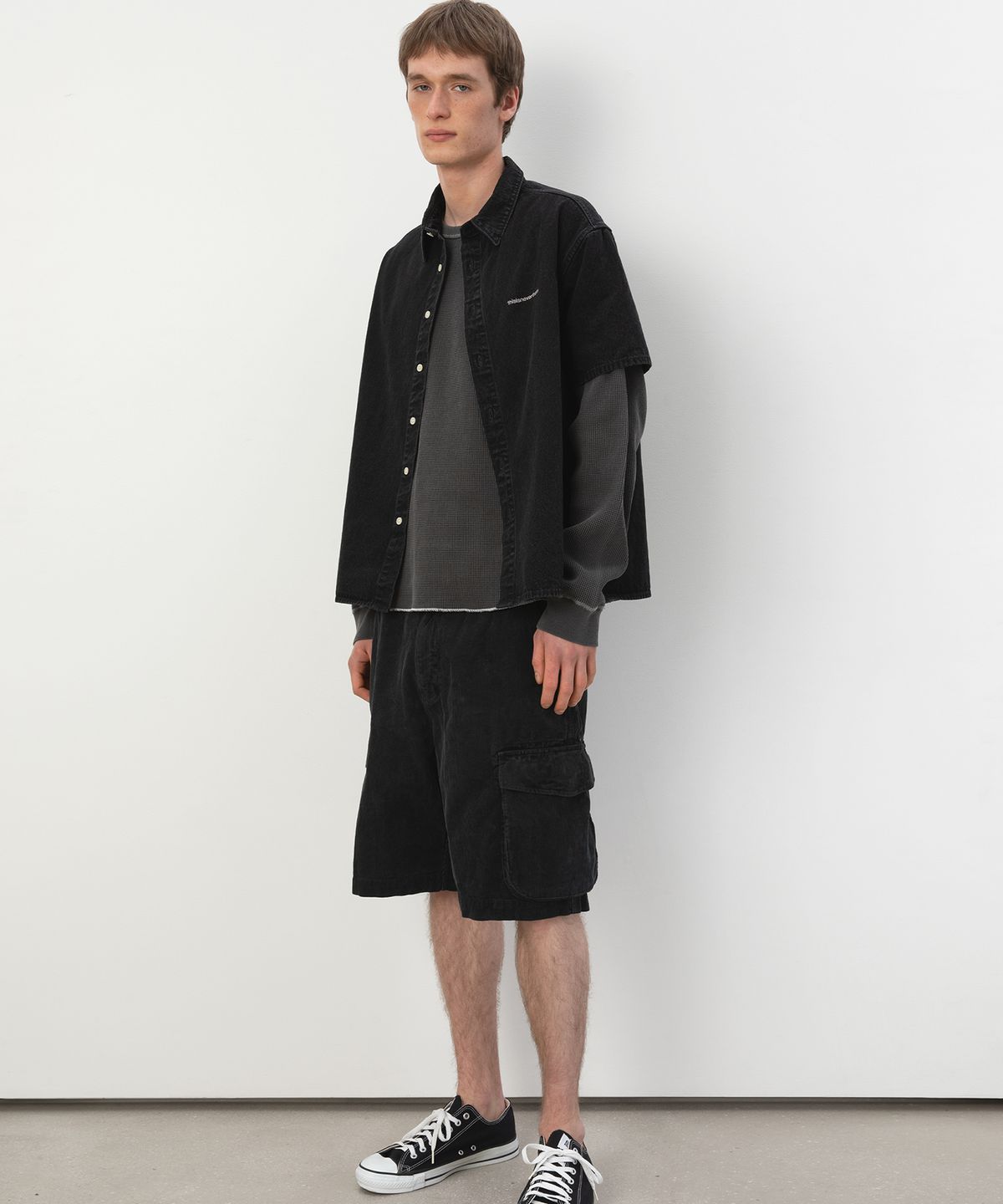 디스이즈네버댓(THISISNEVERTHAT) Washed Denim S/S Shirt Black