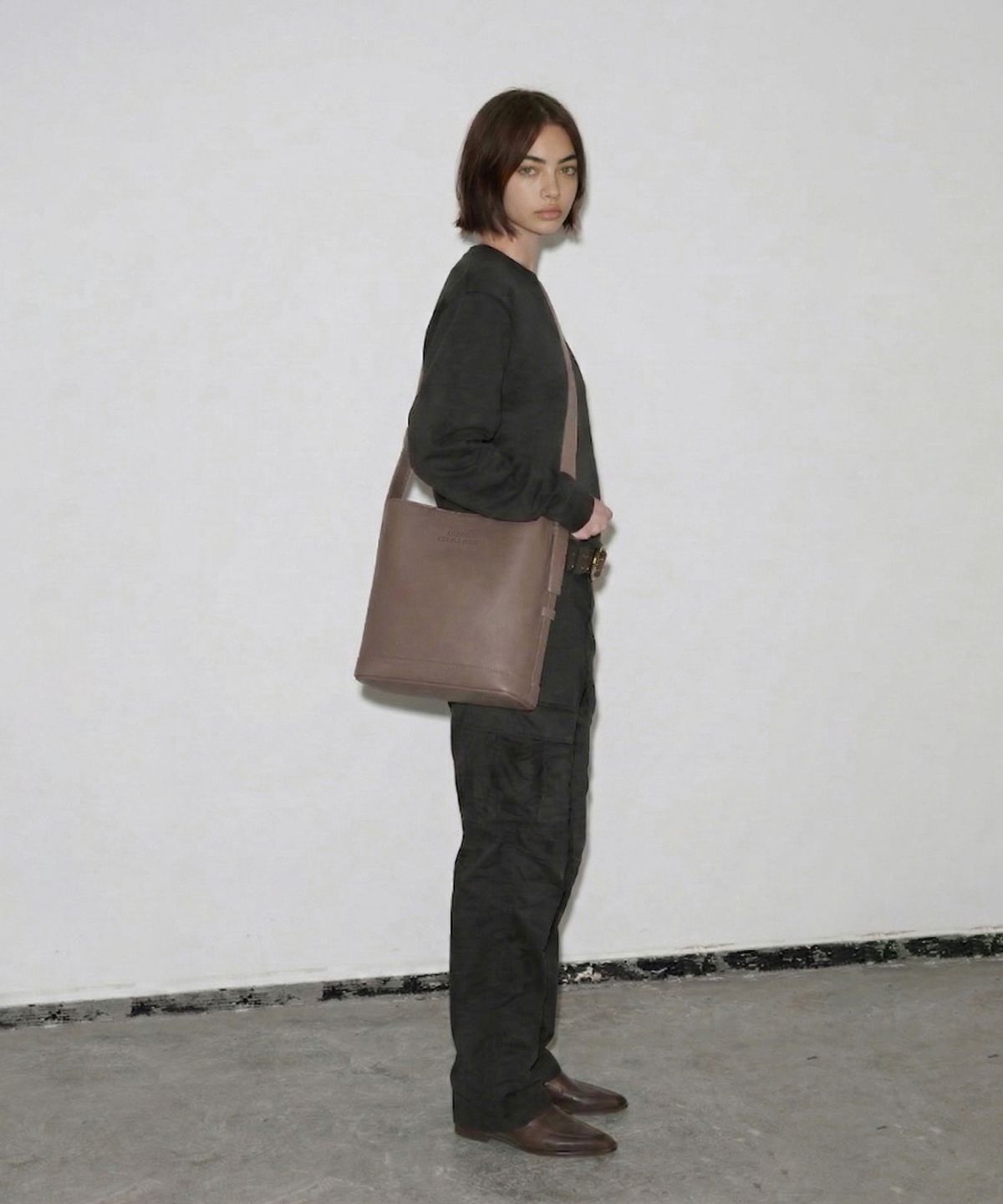 이네크(INNEQ) Alyssa_Camel_Eye
