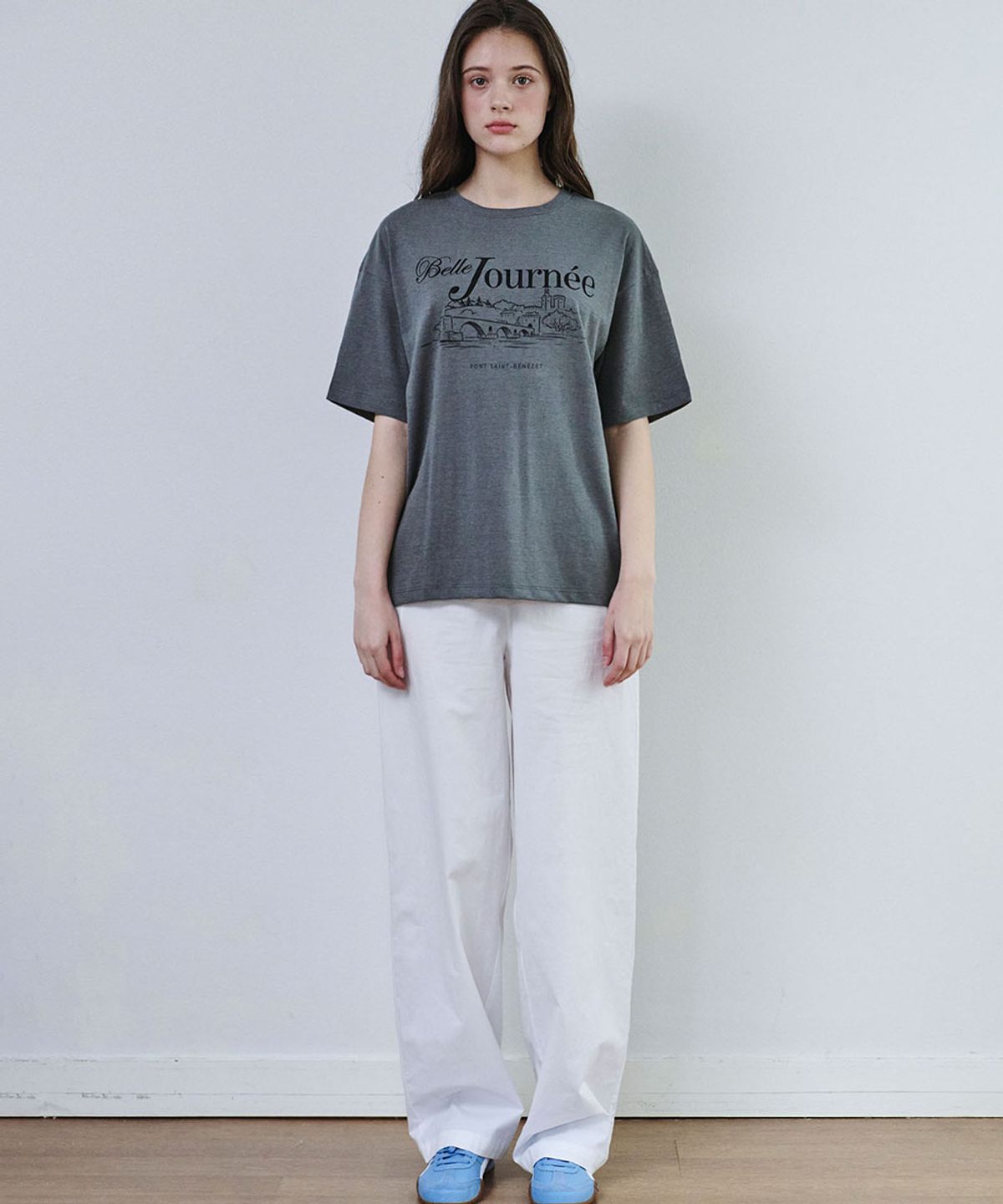 마롭(MALOUPE) 5216 레귤러핏 그래픽 티셔츠 (다크 그레이)