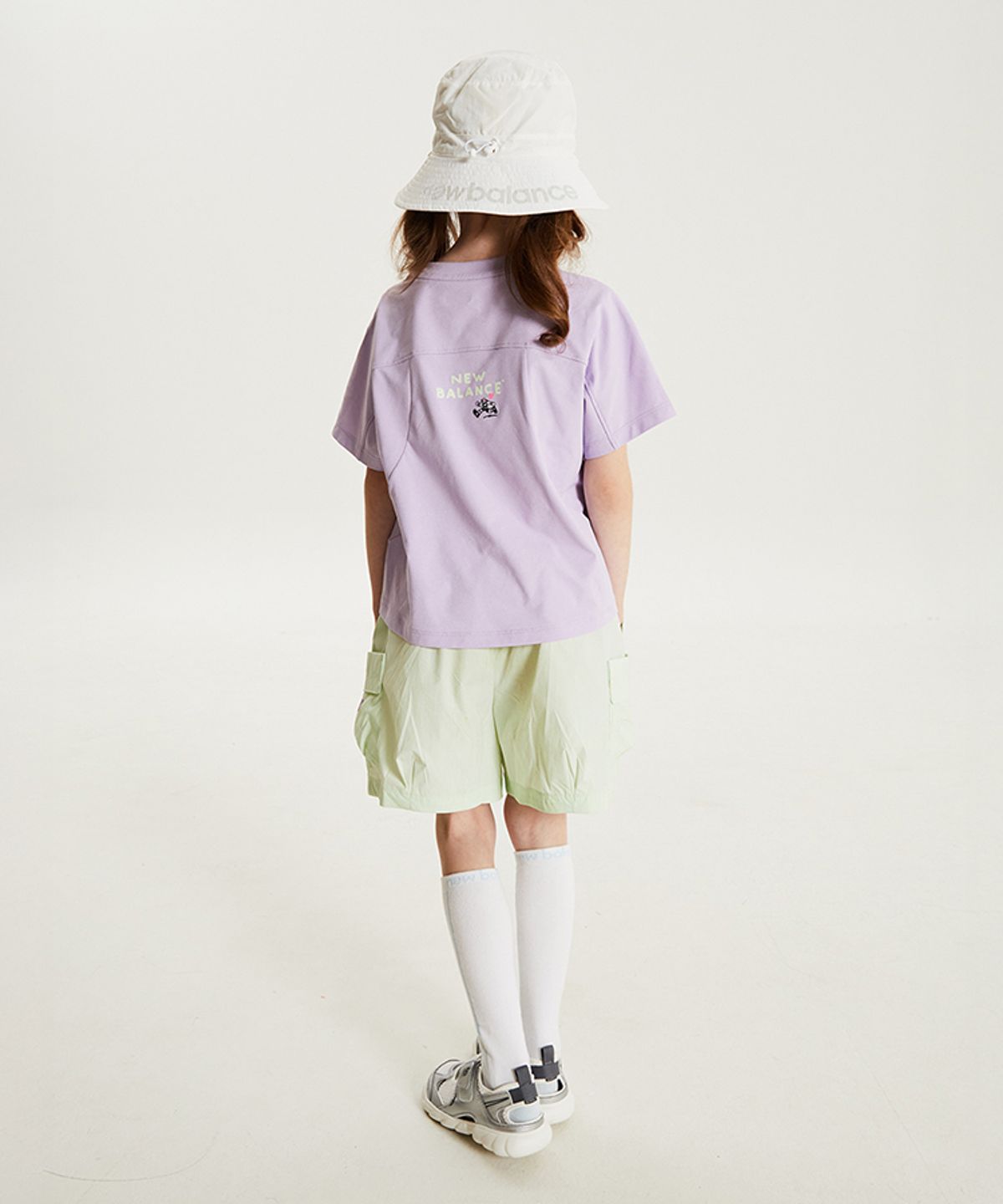 뉴발란스 키즈(NEWBALANCEKIDS) Run Festival_아동 여아 쿨터치 반팔티+ 반바지 셋업 NK9YG2502G88