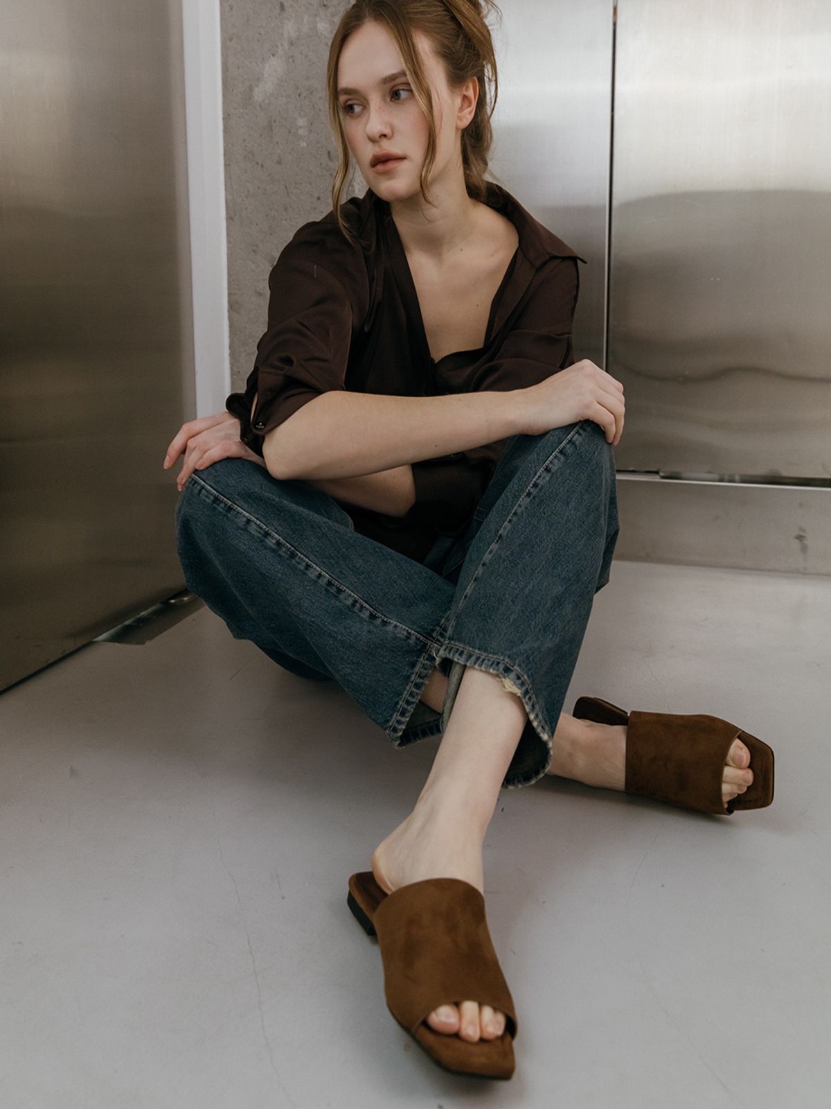 메티에(METIER) me1021 reilly simple square slipper 레일리 스퀘어 심플라인 스웨이드 슬리퍼_2color