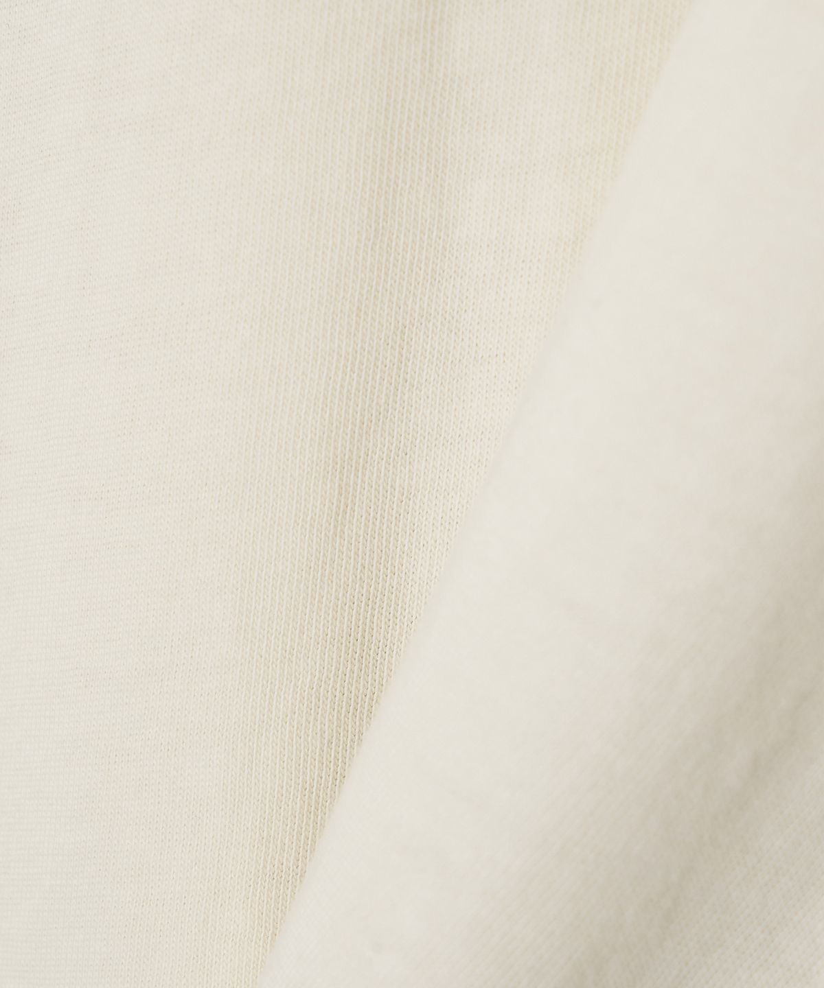 정감 스튜디오(JEONGGAM STUDIOS) Natural Color Block Reglan Long Sleeve_3 color