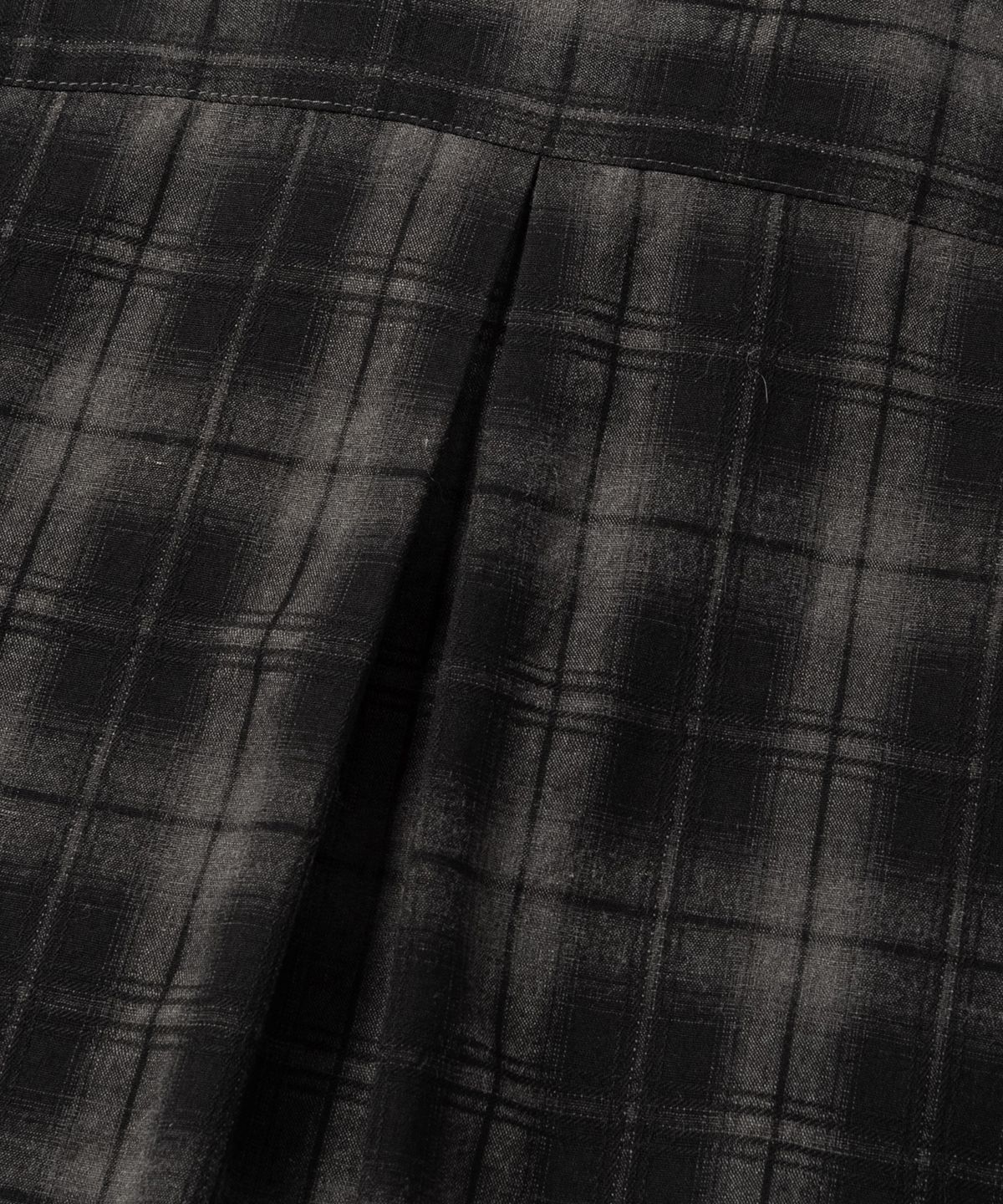 넌블랭크(NONBLANK) 플란넬 옴브레 체크 HS 셔츠_DARK GREY