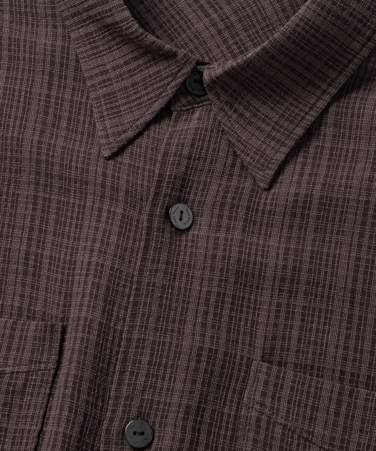 넌블랭크(NONBLANK) 일레귤러 윈도우 체크 크롭 HS 셔츠_DARK BROWN