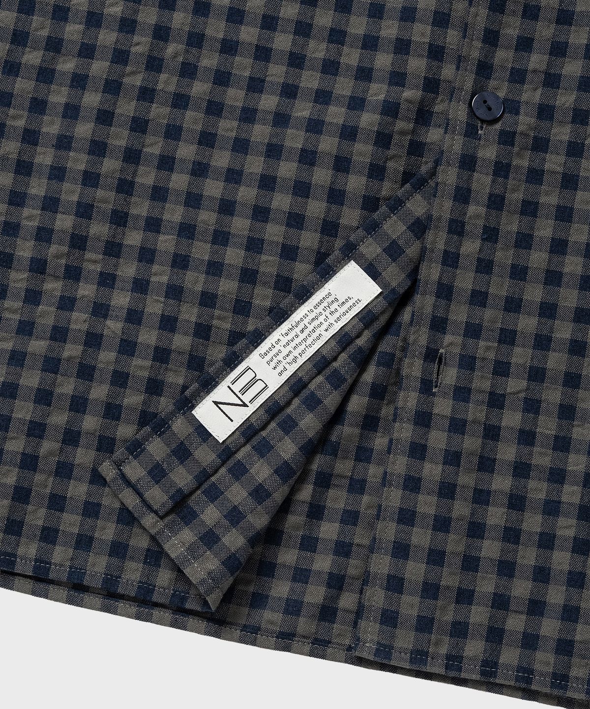 넌블랭크(NONBLANK) 깅엄 체크 크롭 HS 셔츠_KHAKI BLUE