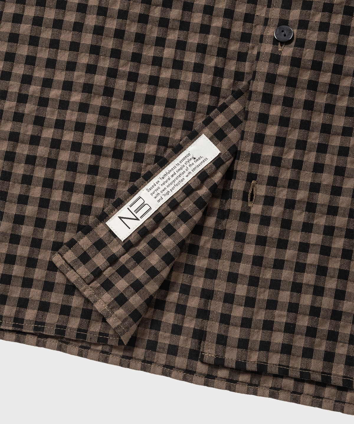 넌블랭크(NONBLANK) 깅엄 체크 크롭 HS 셔츠_DARK BEIGE