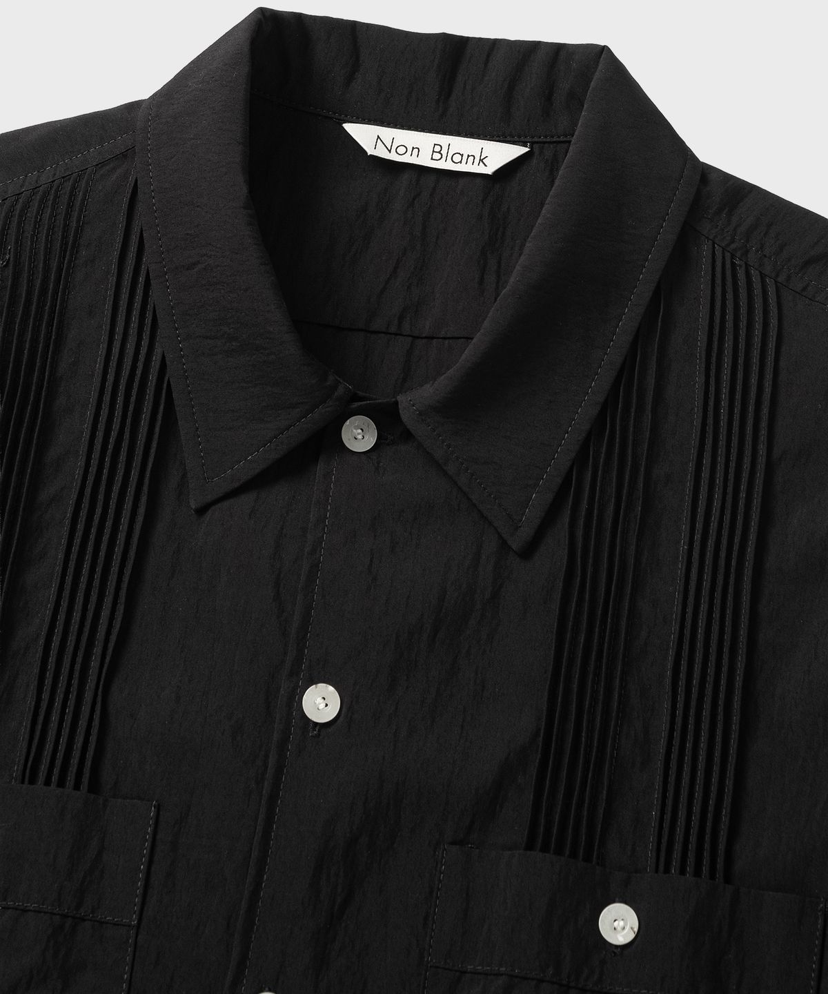 넌블랭크(NONBLANK) 네츄럴 링클 과야베라 HS 셔츠_BLACK