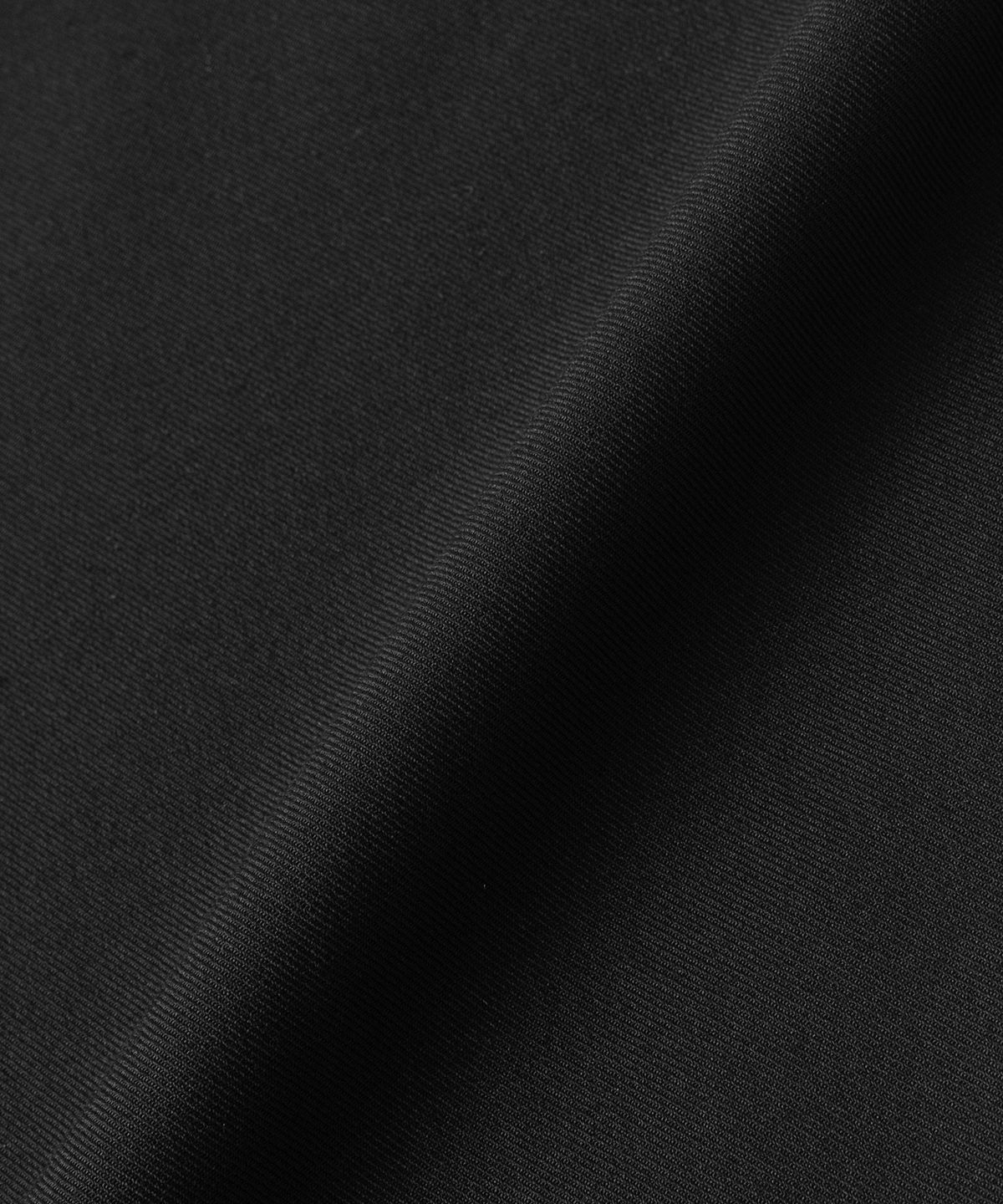 넌블랭크(NONBLANK) 커브드 루즈핏 밴딩 슬랙스_BLACK