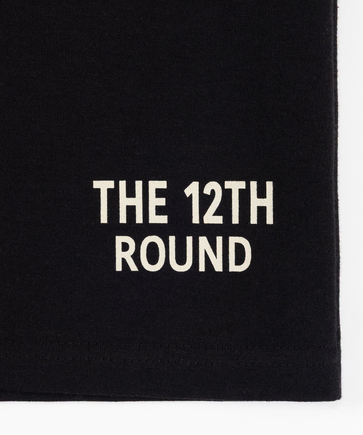 더트웰브라운드(THE 12TH ROUND) THE 12TH ROUND LOGO BERMUDA SWEAT SHORTS BLACK