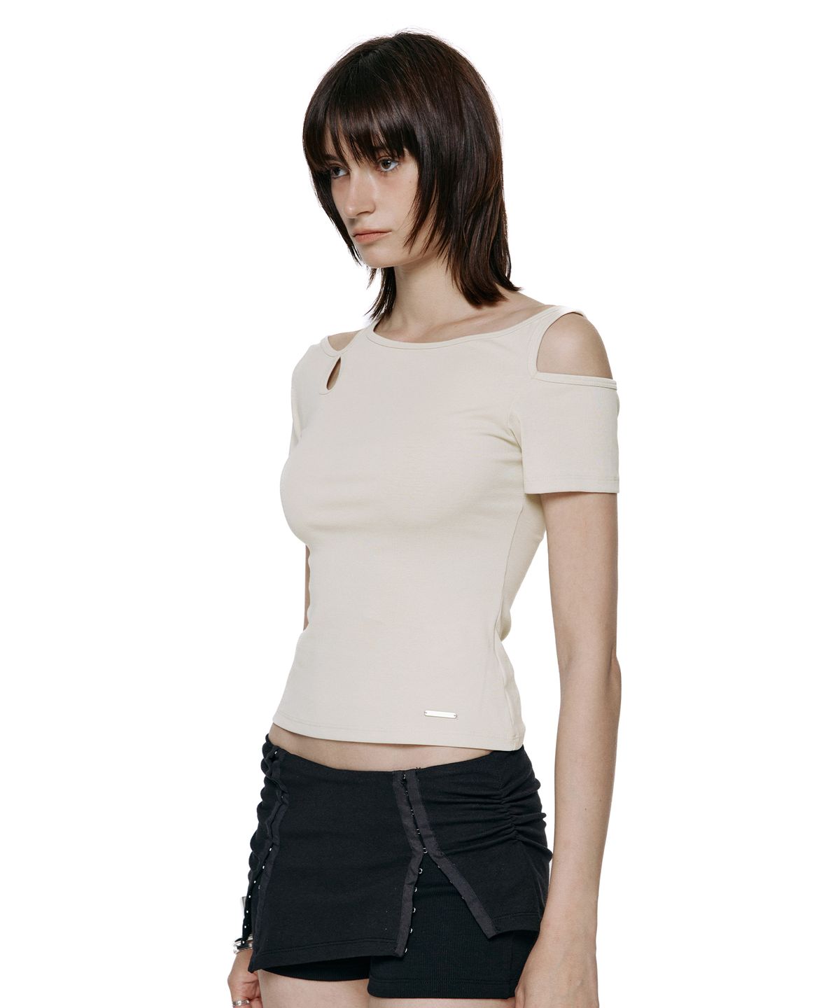 락케이크(ROCKCAKE) Shoulder Cutout Top - Beige