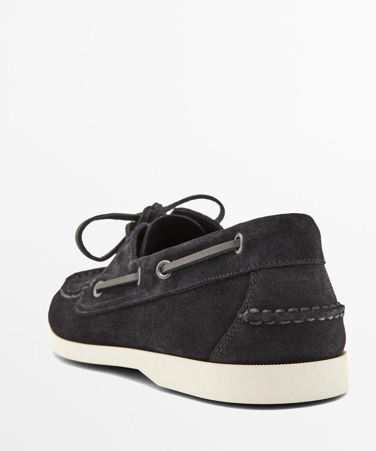 마시모두띠(MASSIMO DUTTI) 가죽 보트 슈즈