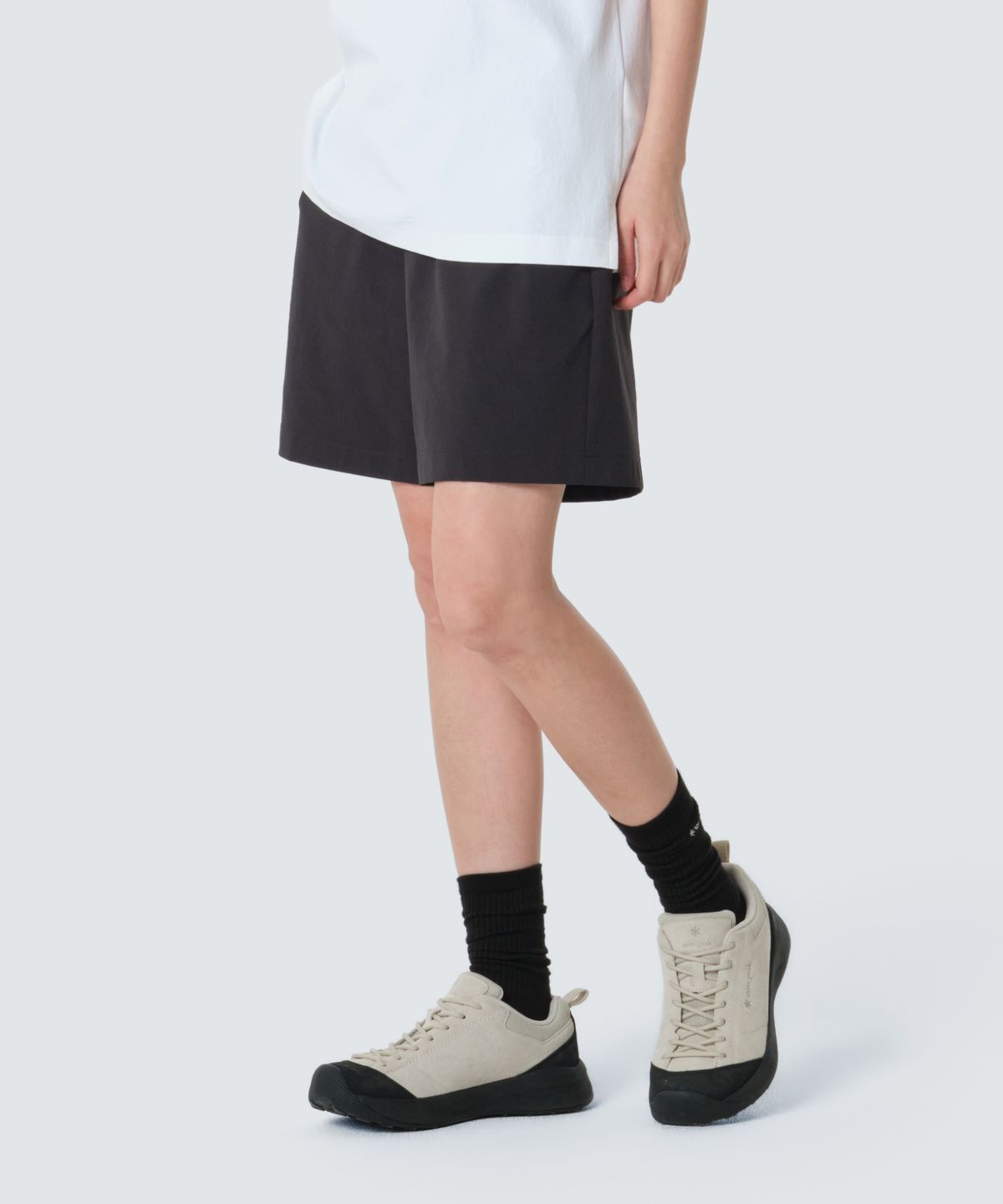 스노우피크 어패럴(SNOWPEAK APPAREL) 클래식 우븐 반바지 (S26MUTHP16) Black