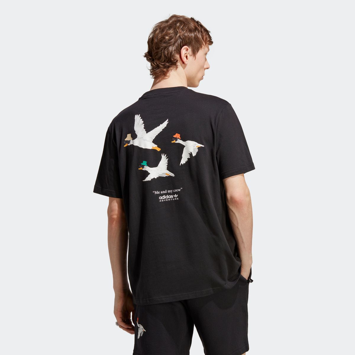 아디다스(ADIDAS) 어드벤쳐 더키스 그래픽 티 HZ1148