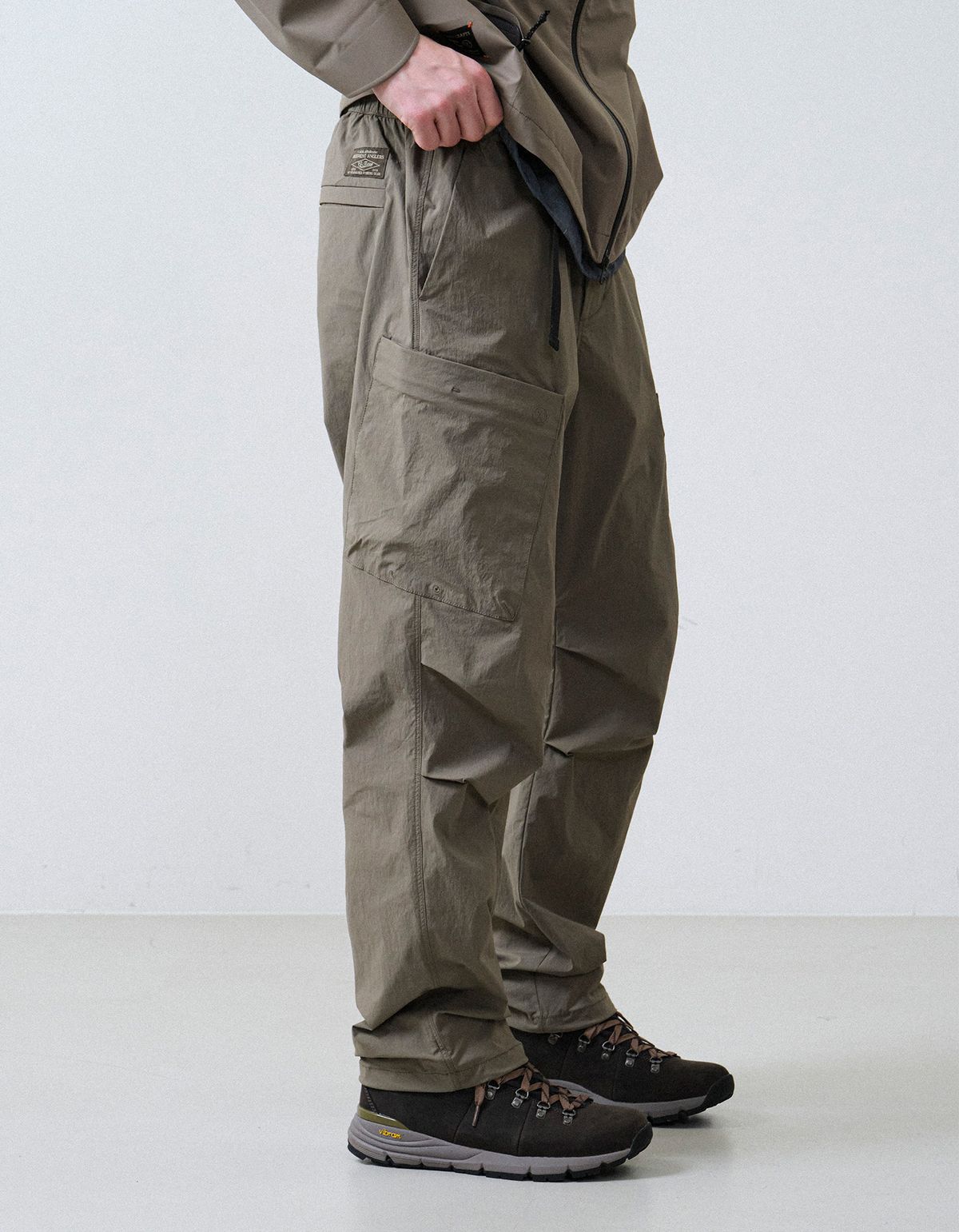 힐리먼트(HELEMENT) 테크니컬 아미 팬츠 (KHAKI)