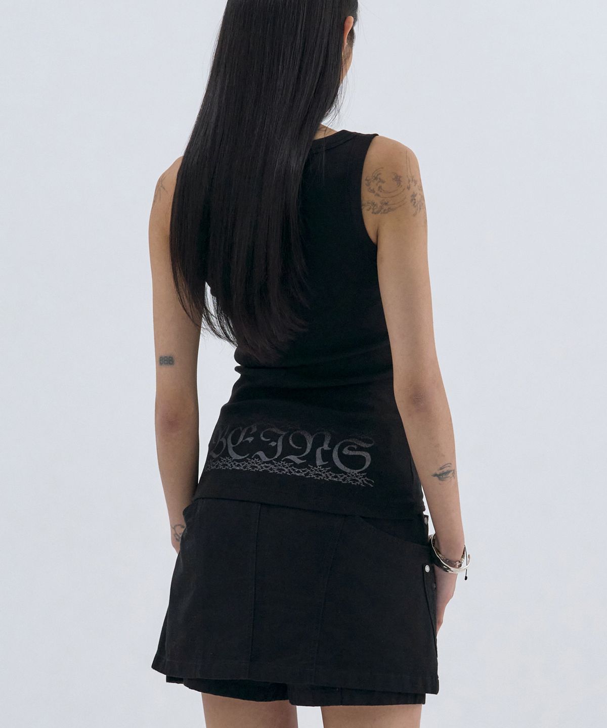 웰빙익스프레스(WELLBEING EXPRESS) PEACE Pigeon Sleeveless Black