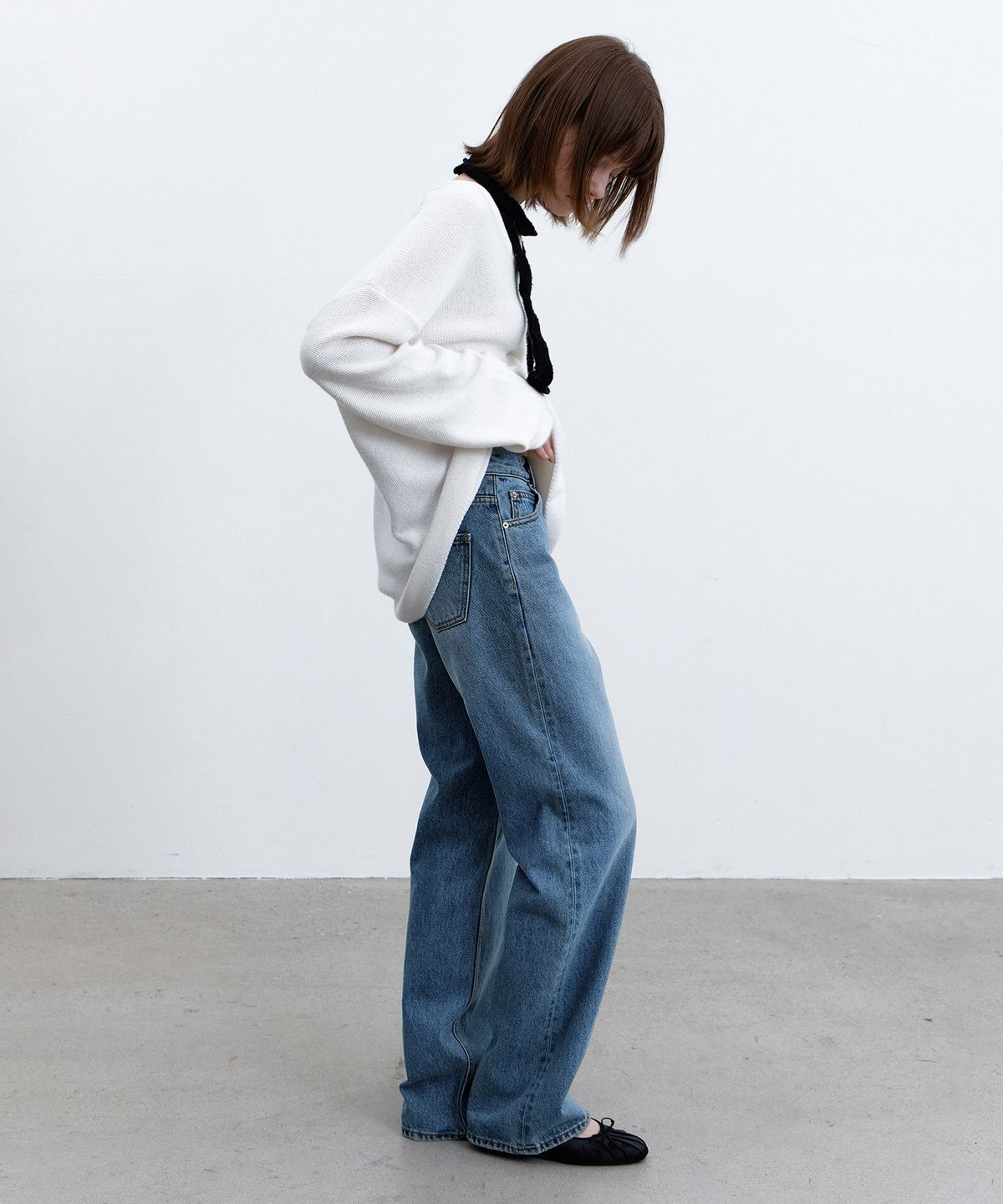 이십칠와이(27Y) 레귤러 핏 데님 미들블루 - YWF1DNRG001