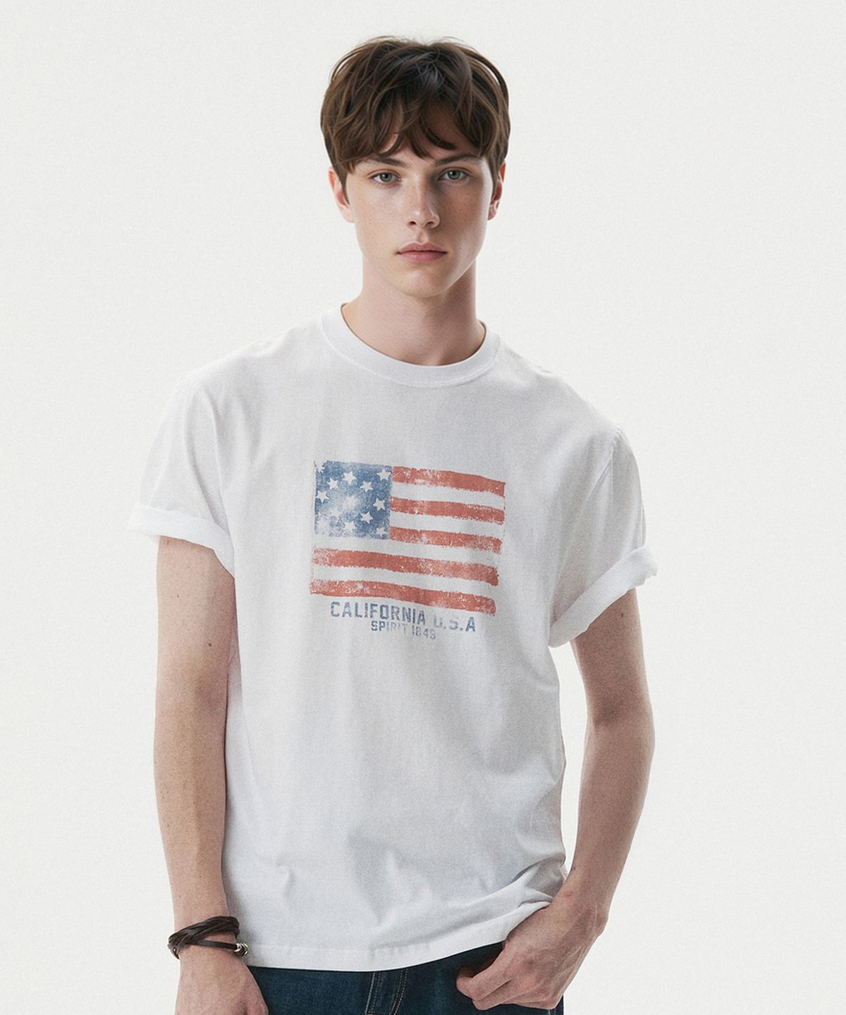 후아유(WHO.A.U) American Flag Printing T-shirt / WHRPG2407U