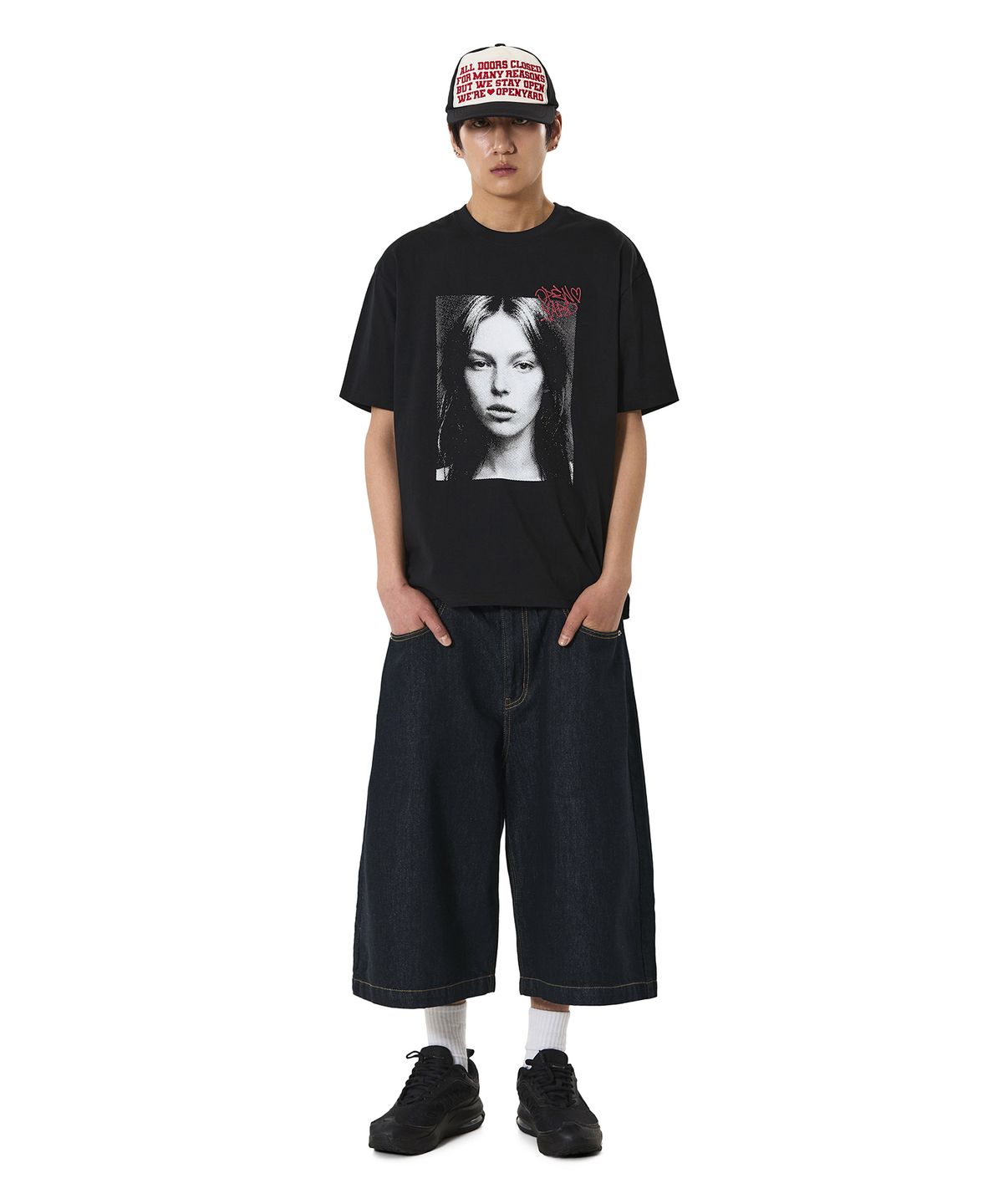 오픈야드(오와이)(OPENYARD(OY)) PORTRAIT TEE - BLACK