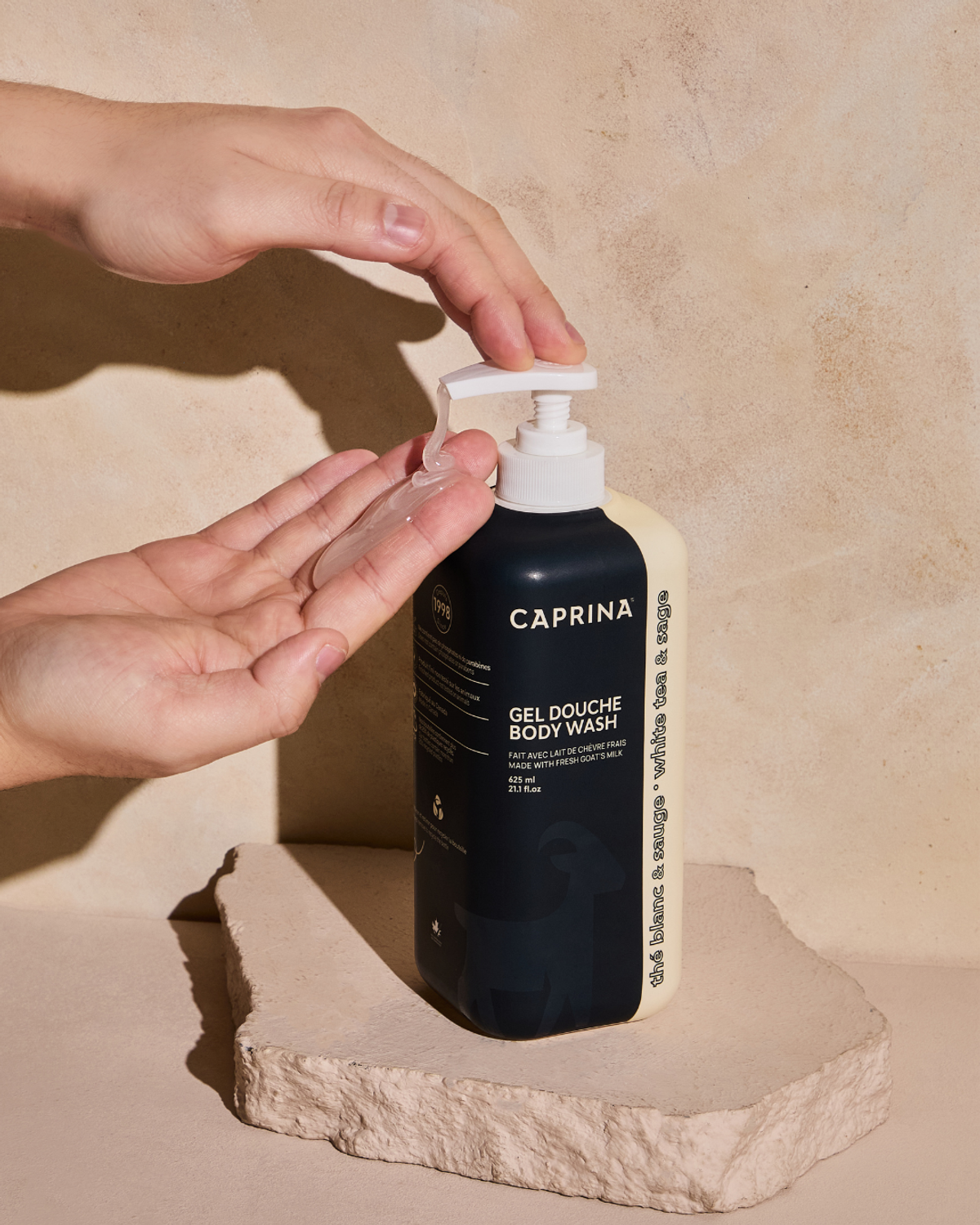 카프리나(CAPRINA) 프레쉬 산양밀크 바디워시 2.0 625ml 화이트티향