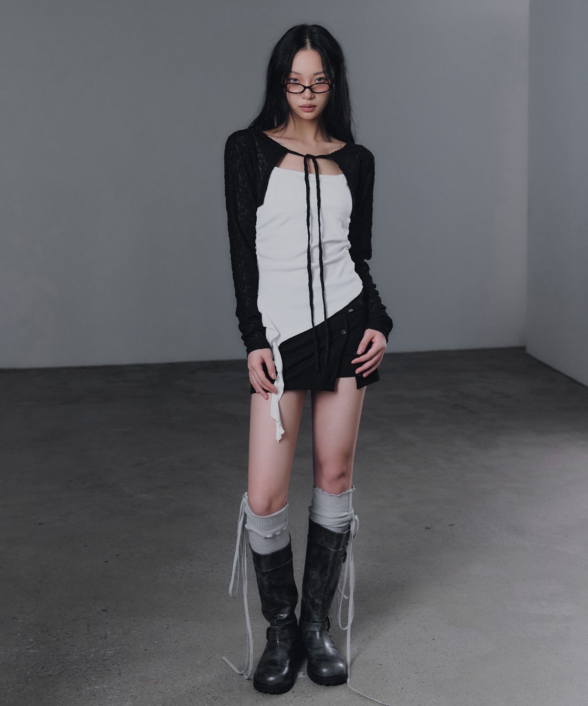 그로우하이드(GROWHIDE) 네트 레이스 스트랩 볼레로 가디건_블랙