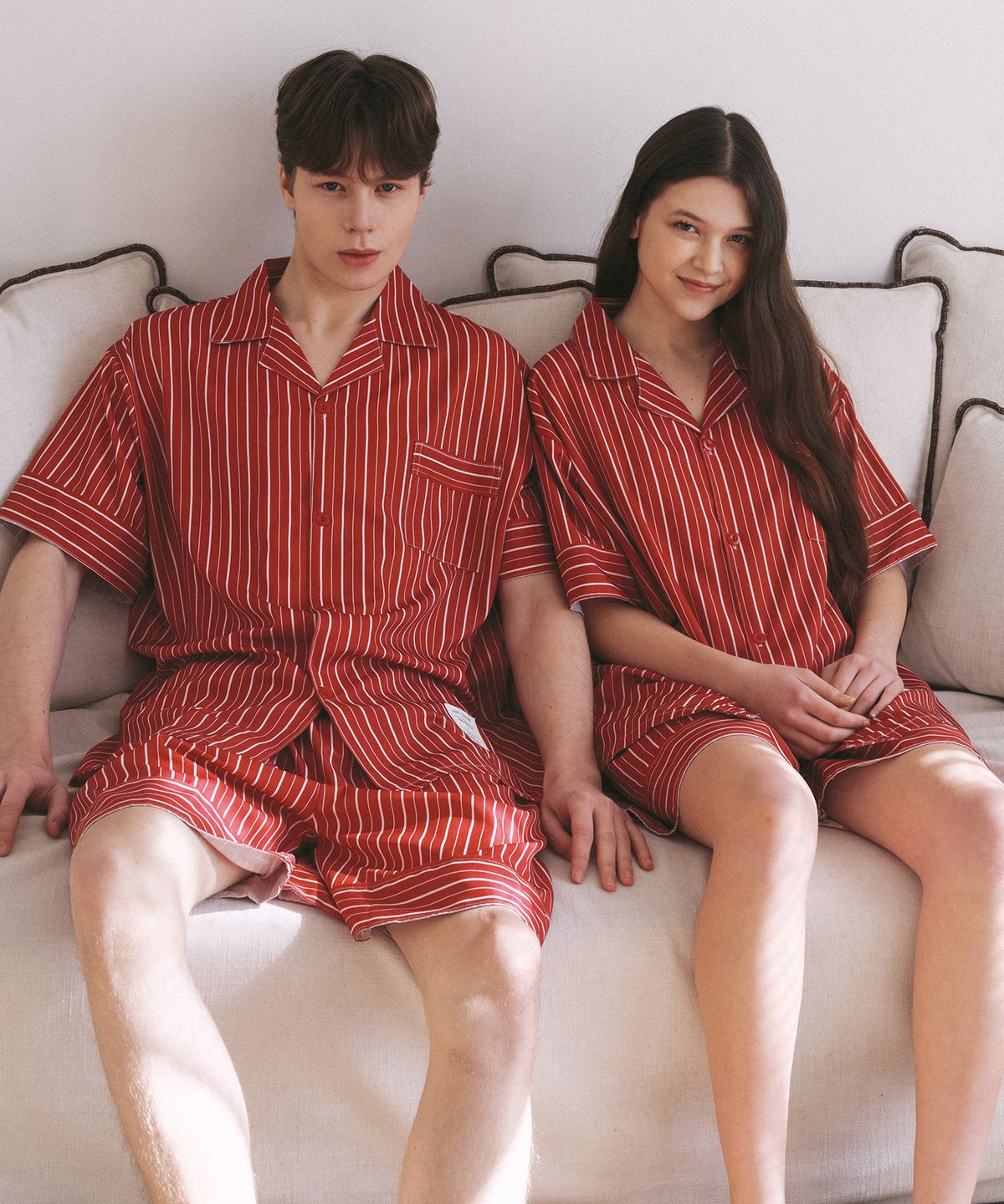 미엘솜므(MIELSOMME) 아말피 스트라이프 반팔 커플 잠옷 세트 레드