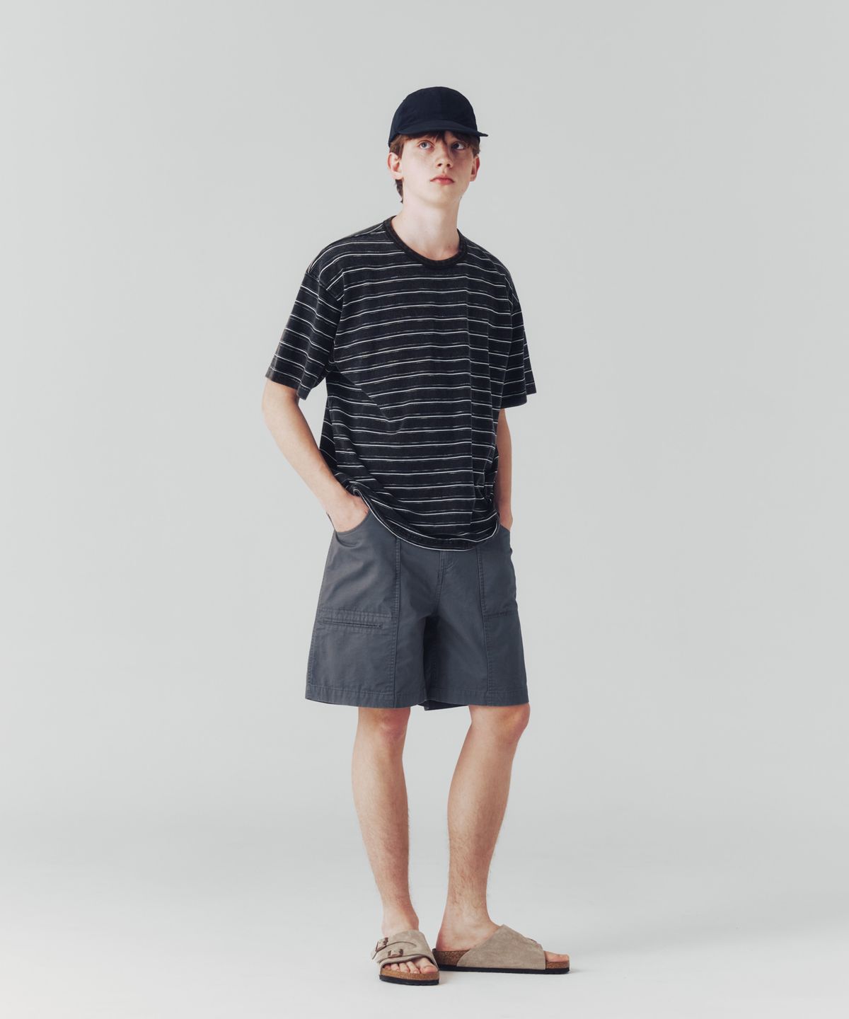 에스피오나지(ESPIONAGE) Vintage Washed Border Tee Black