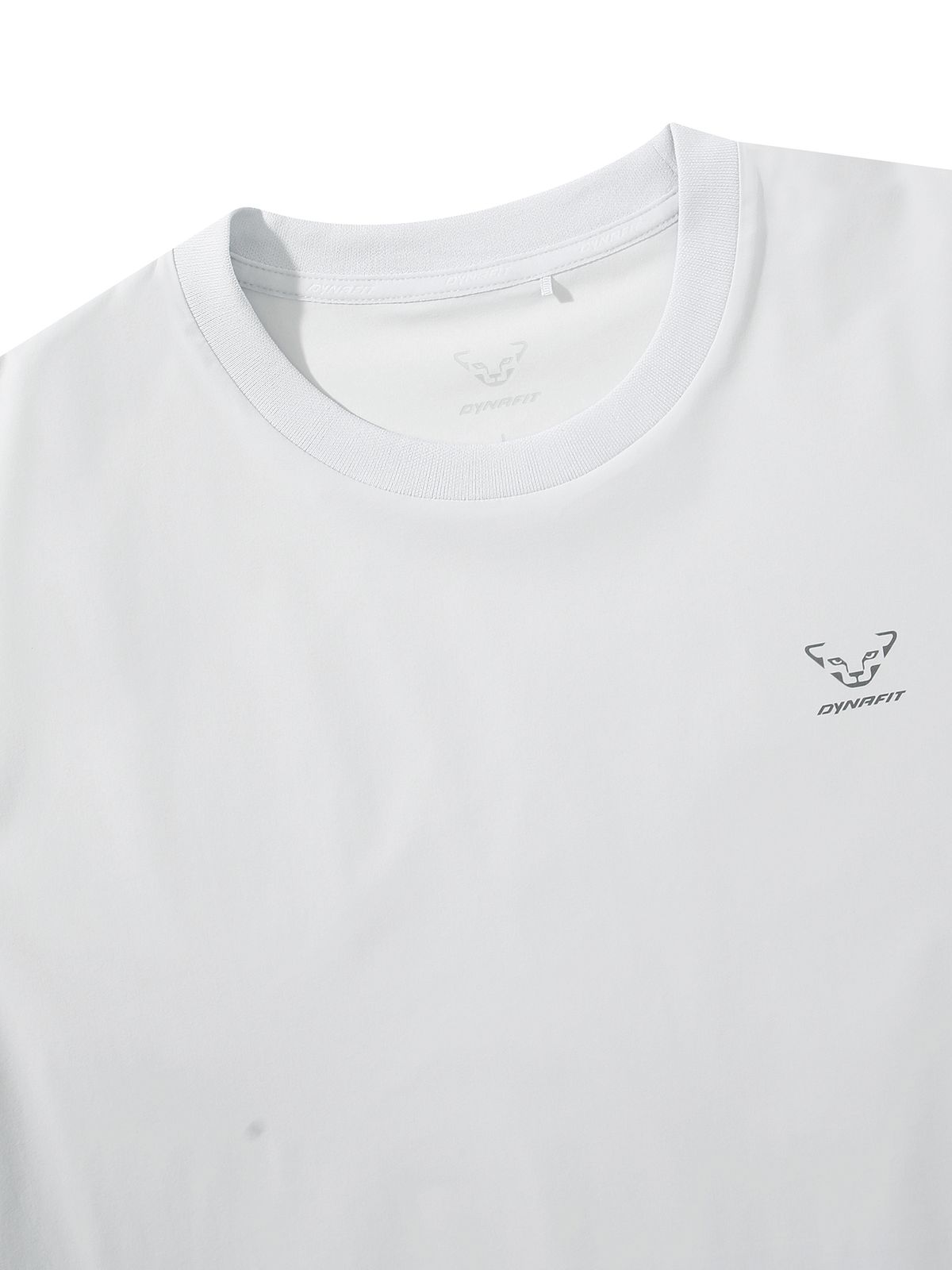 다이나핏(DYNAFIT) ICE SKIN (살얼음) 남성 반팔티_Ice Grey YMM26256C1