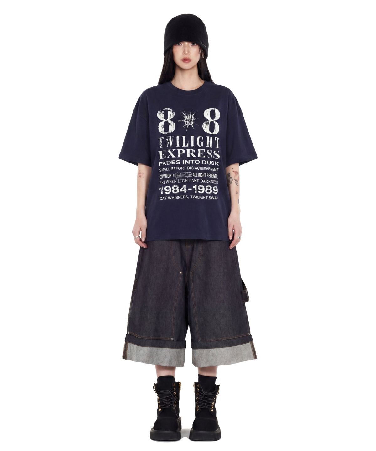 아이돈워너셀(IDWS) Novichi T-Shirt Navy