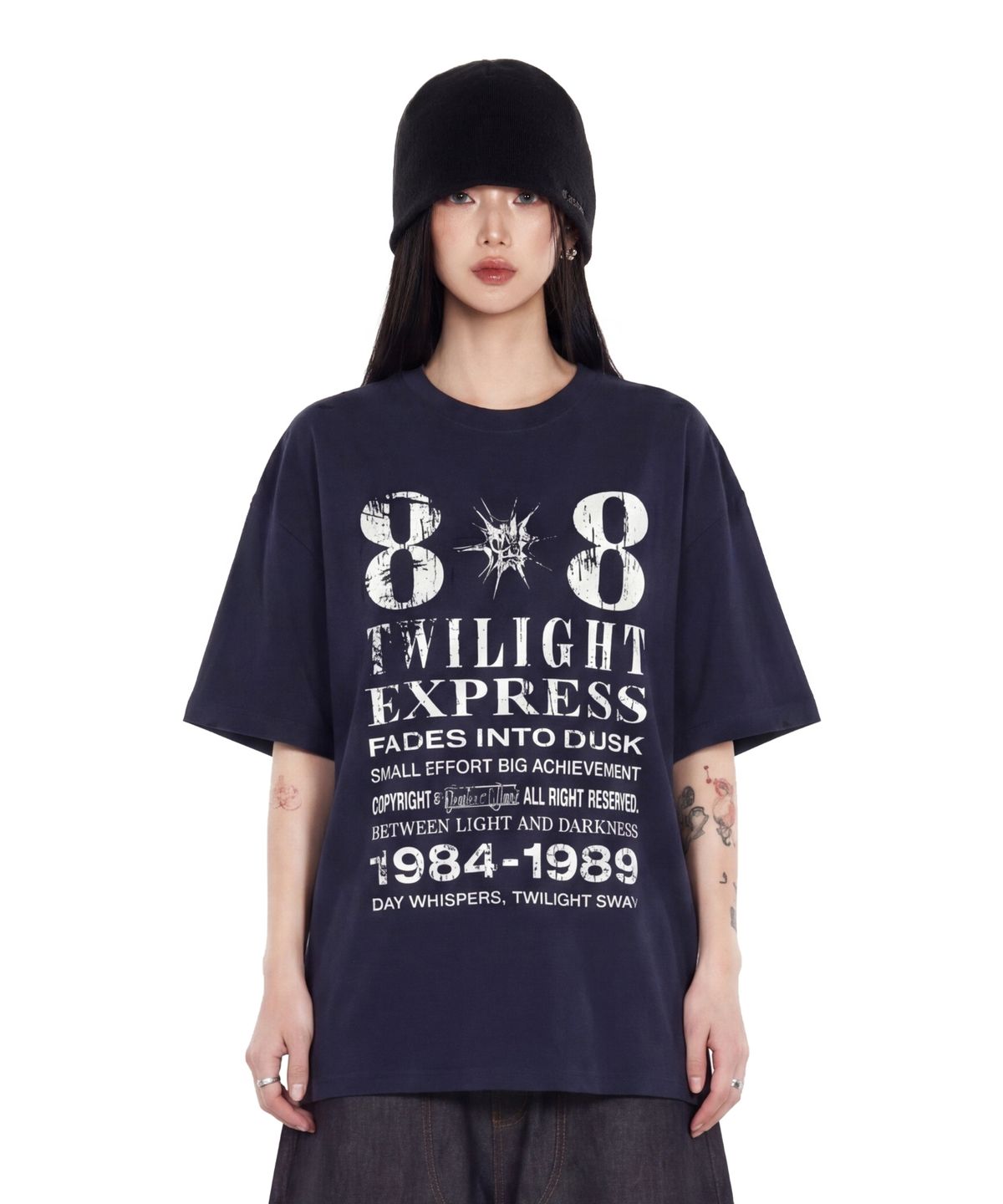 아이돈워너셀(IDWS) Novichi T-Shirt Navy