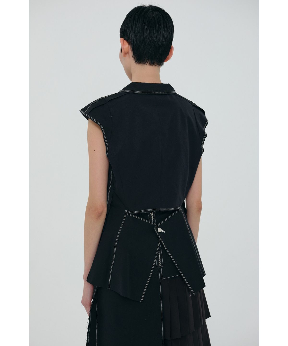 래코드(RECODE) Raw Cut Sleeveless Vest RQVAM24570BKX
