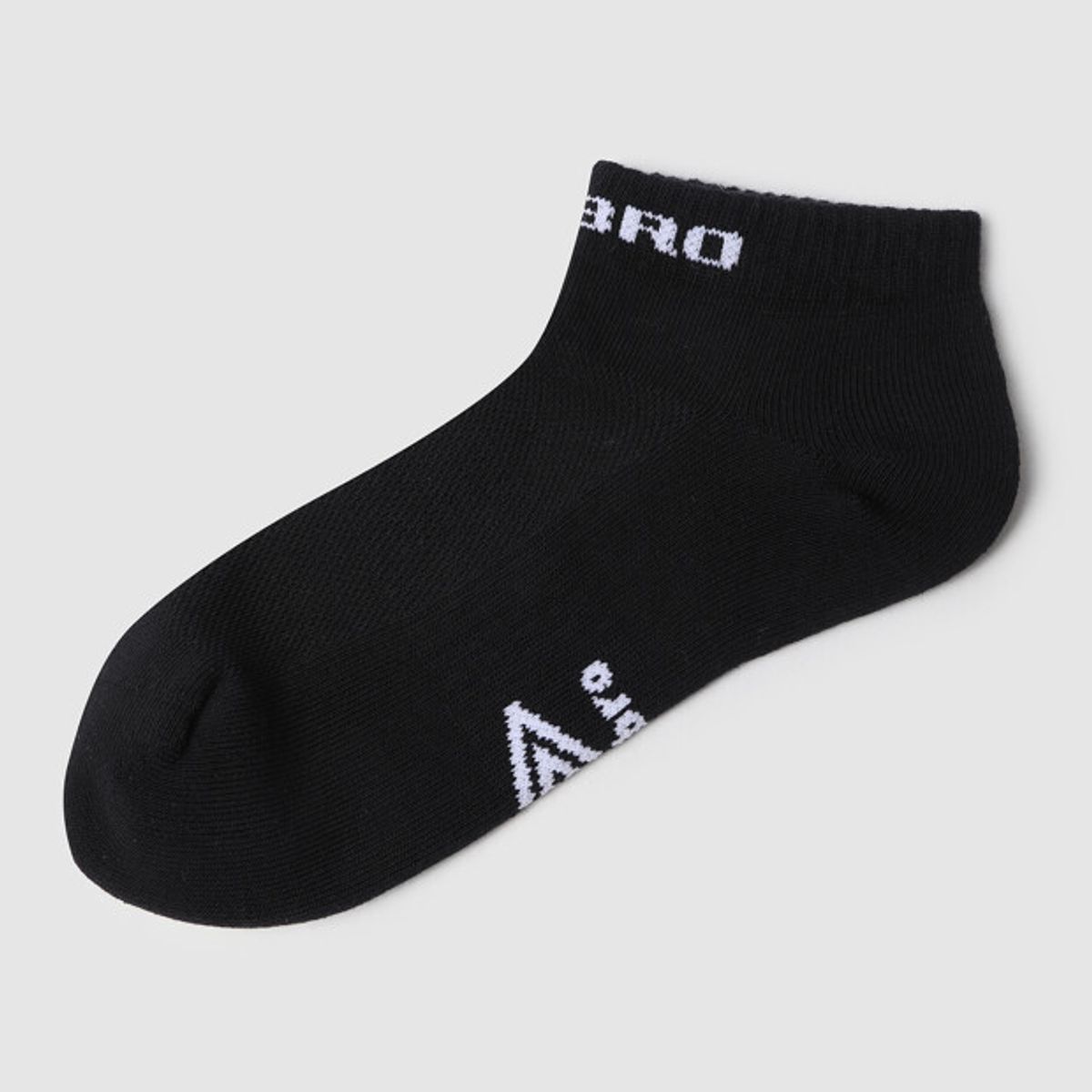 엄브로(UMBRO) 에센셜 썸머 3PACK 스니커즈 삭스 블랙 UR223SSC61