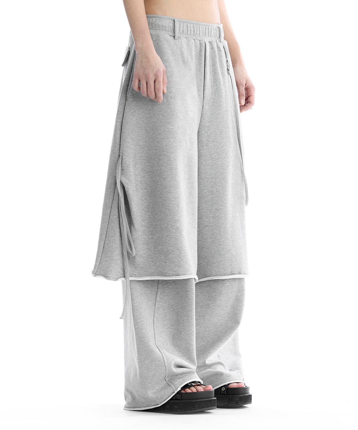트리밍버드(TREEMINGBIRD) TMB Layered Strap Sweat Pants [ Melange Gray ]